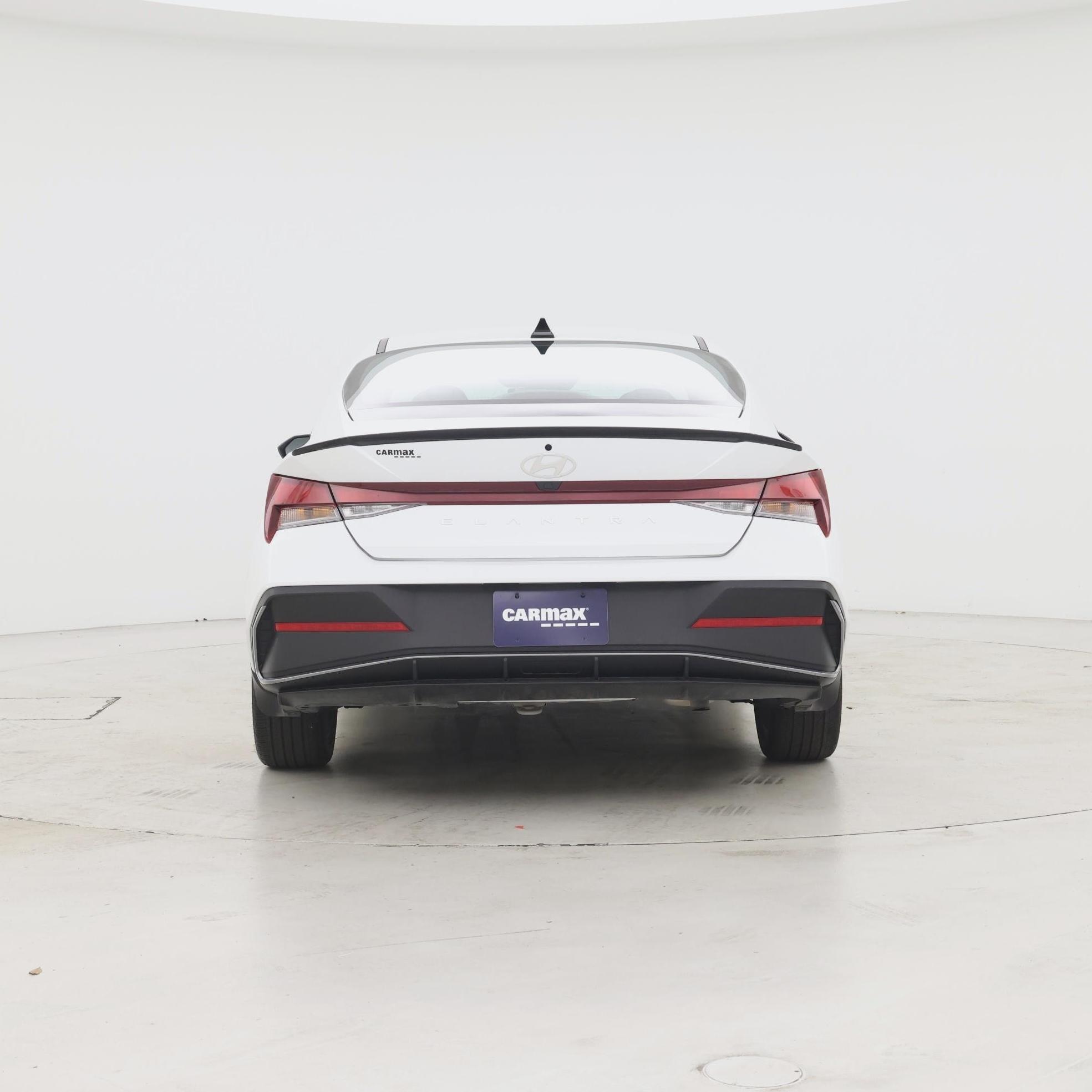 Thumbnail: 2025 Hyundai Elantra - 6