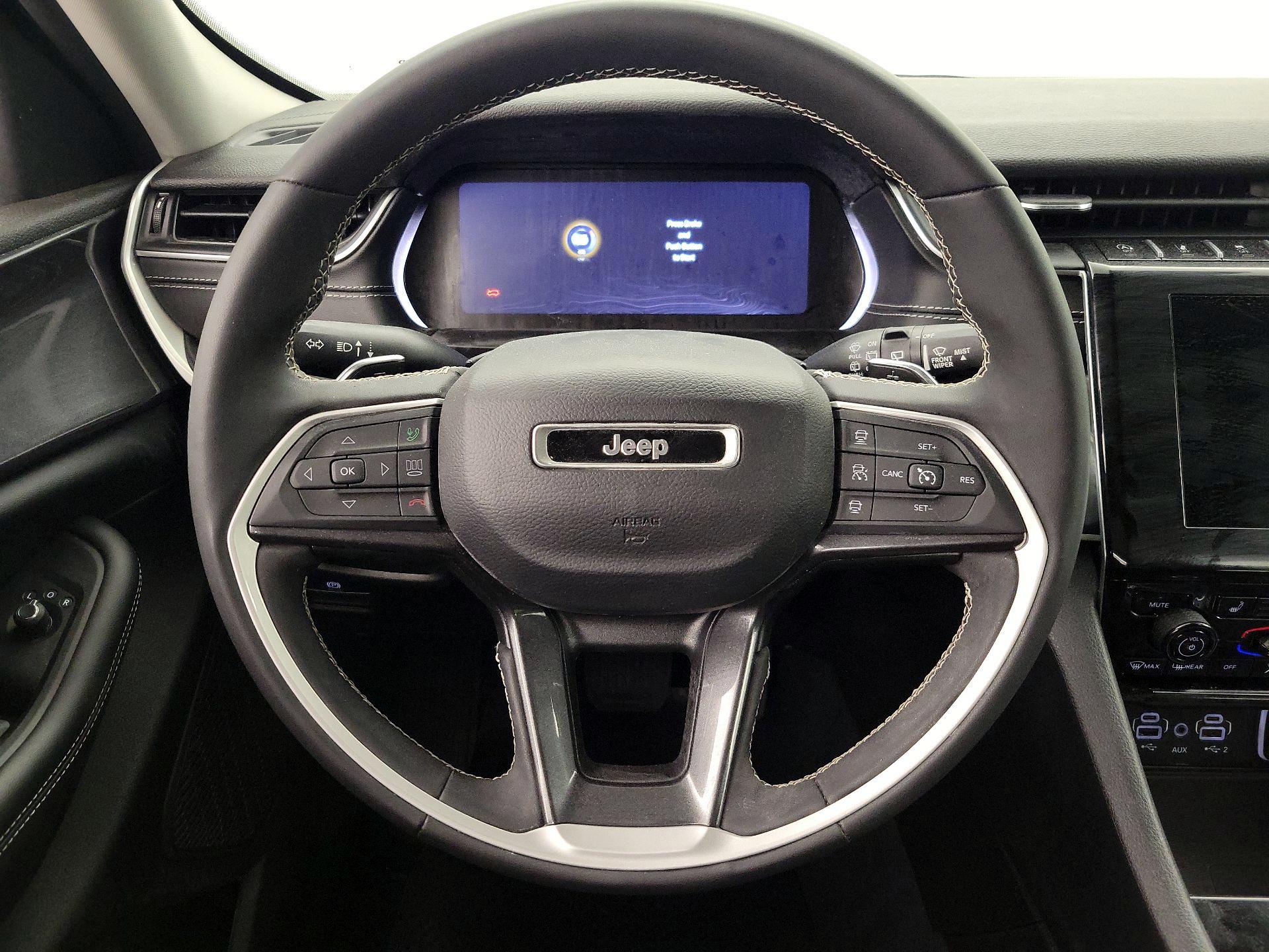 Thumbnail: 2023 Jeep Grand Cherokee - 10