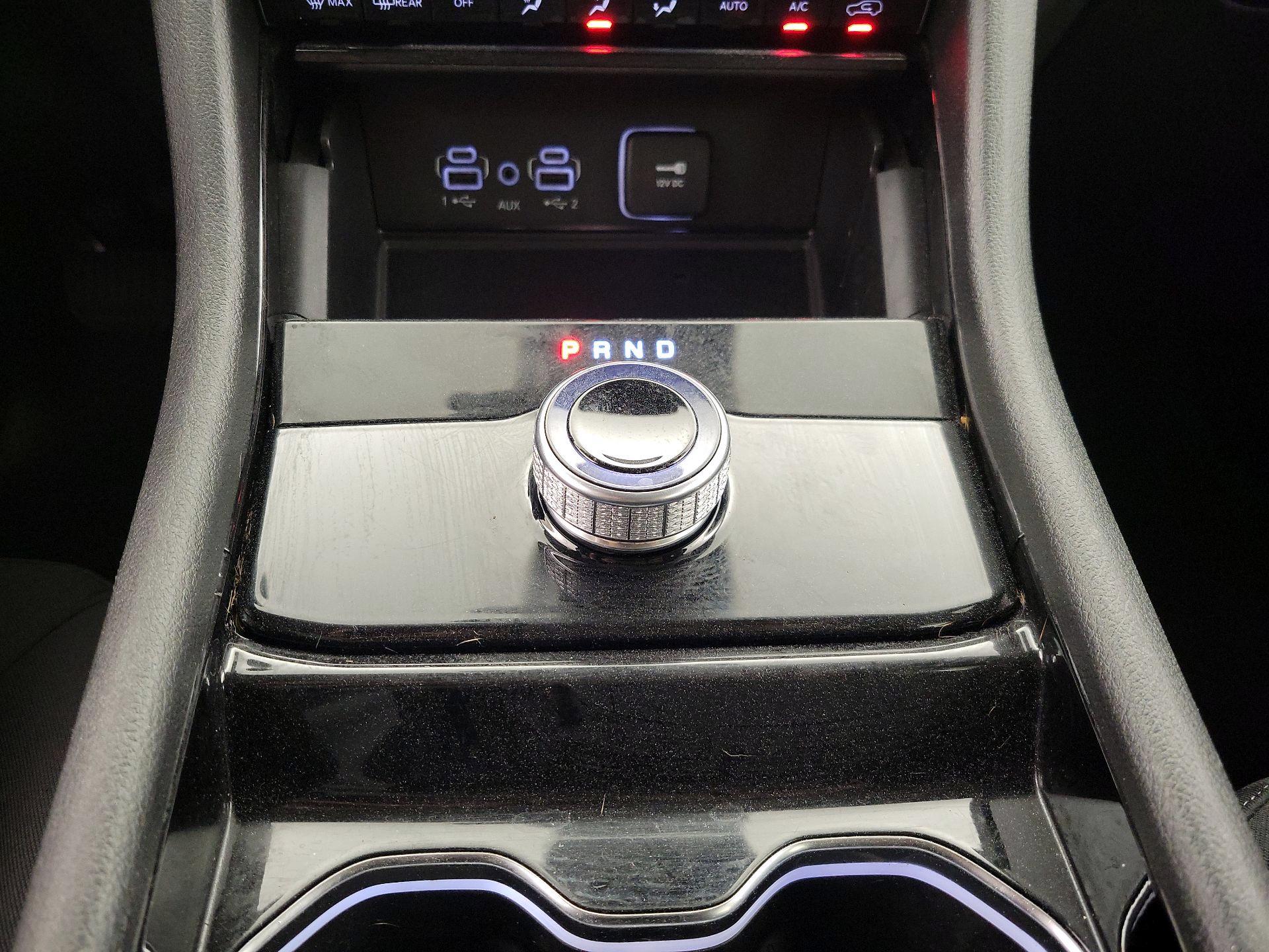 Thumbnail: 2023 Jeep Grand Cherokee - 17