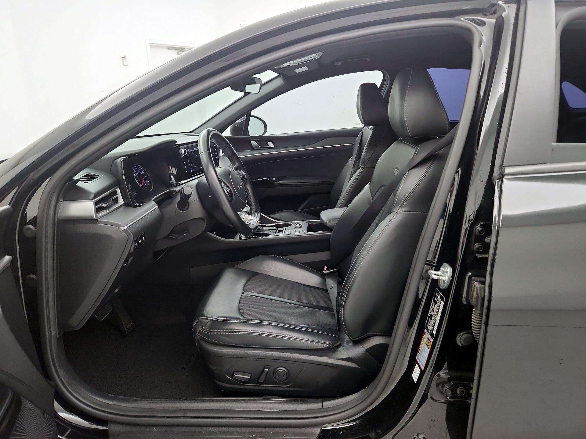Thumbnail: 2022 Kia K5 - 11