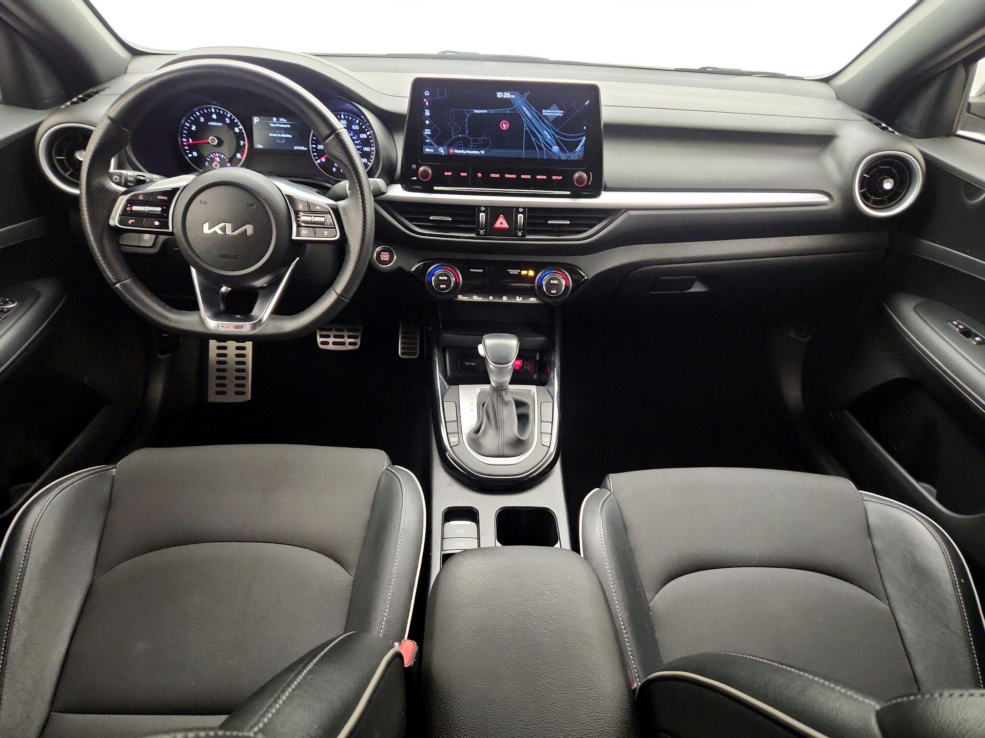 Thumbnail: 2024 Kia Forte - 9