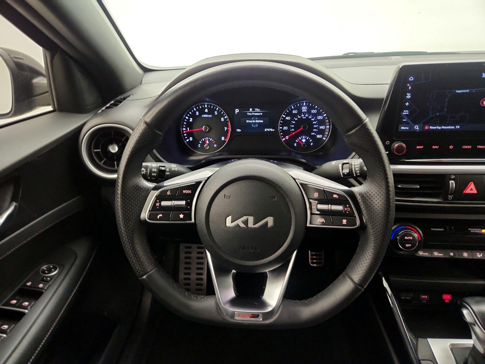 Thumbnail: 2024 Kia Forte - 10