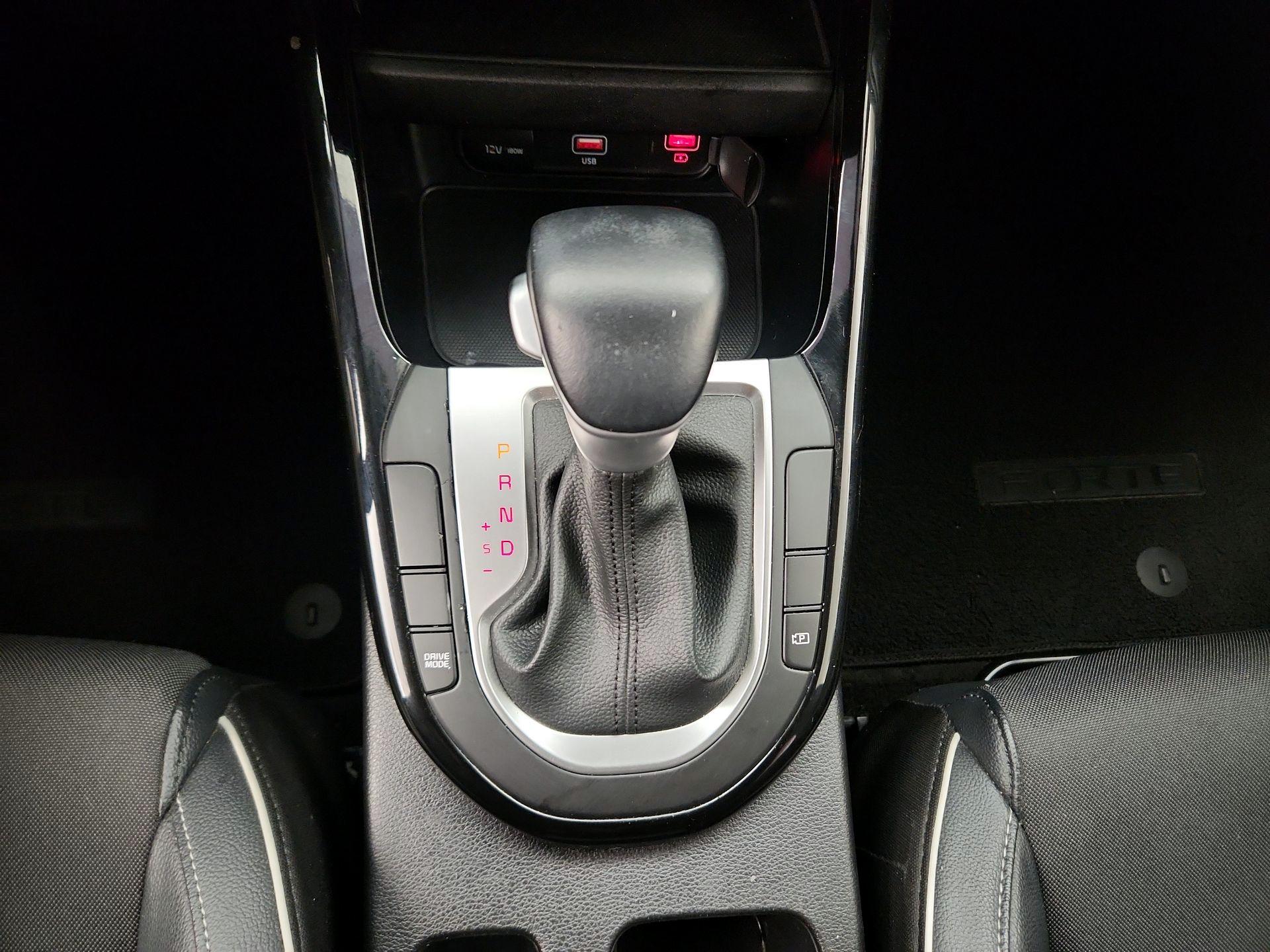 Thumbnail: 2024 Kia Forte - 18