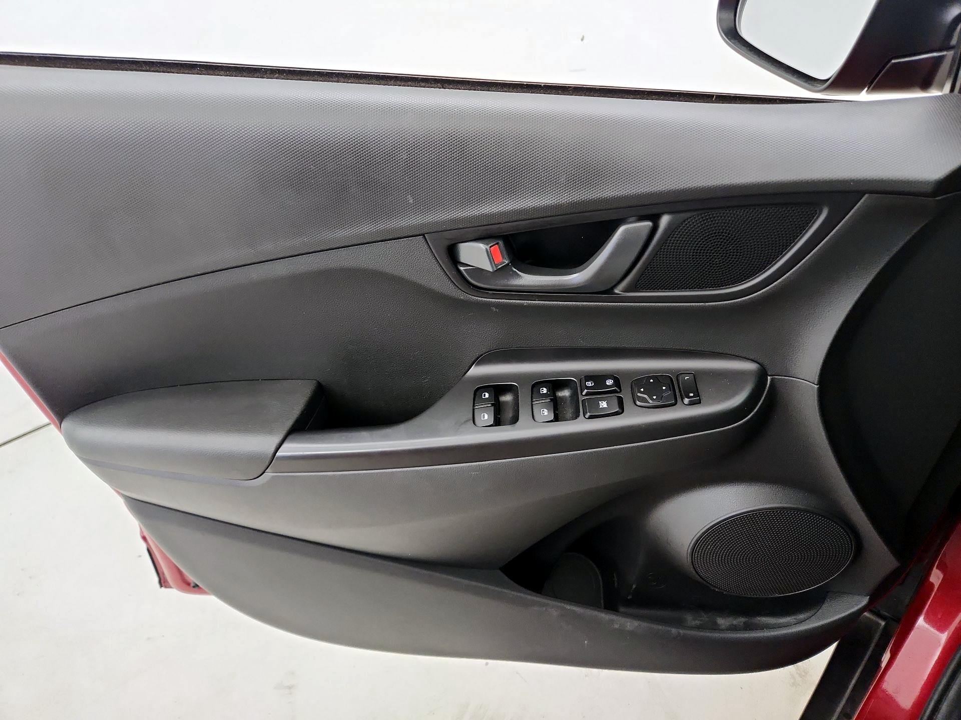 Thumbnail: 2023 Hyundai Kona - 12