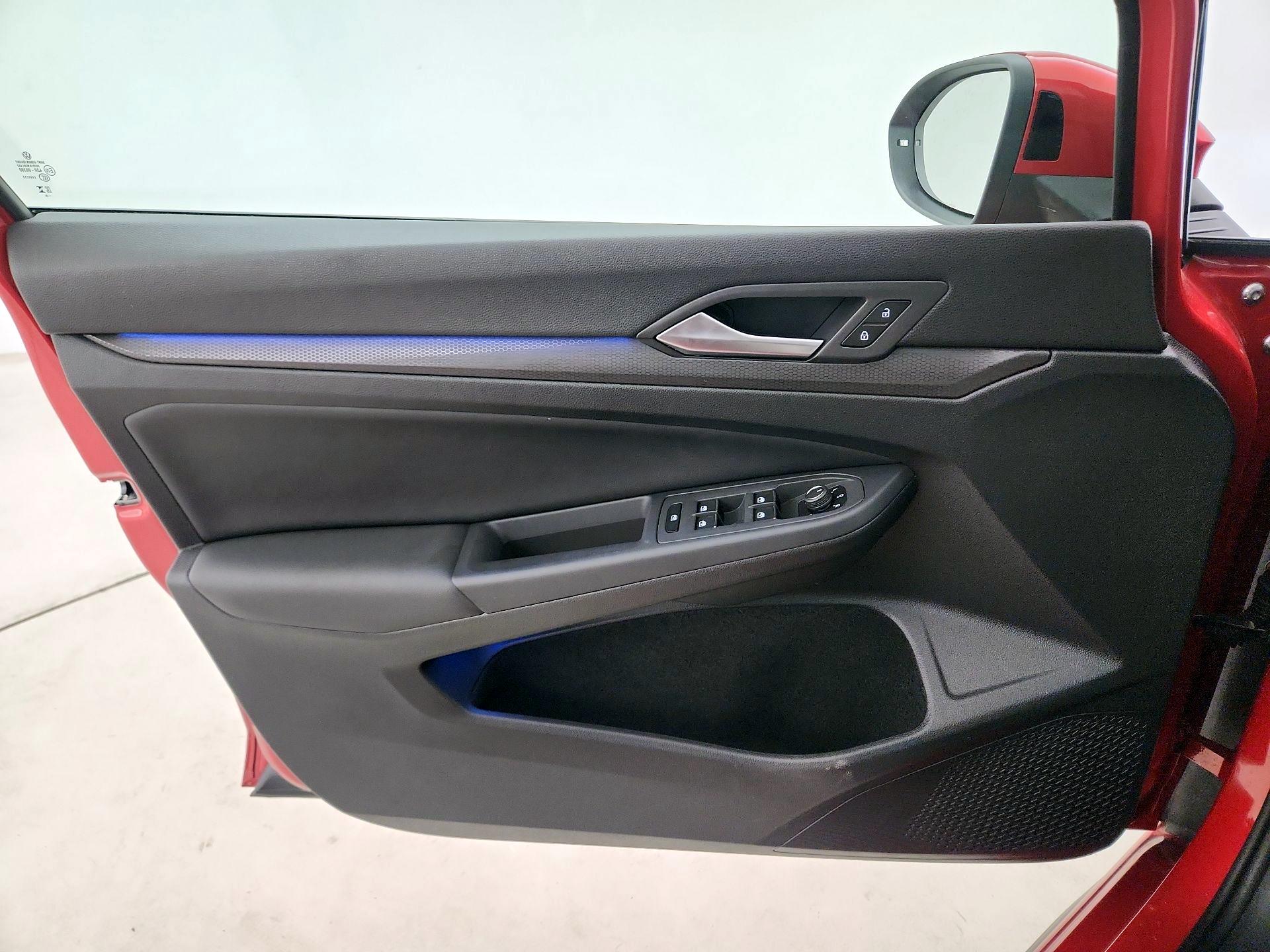 Thumbnail: 2024 Volkswagen Golf - 12