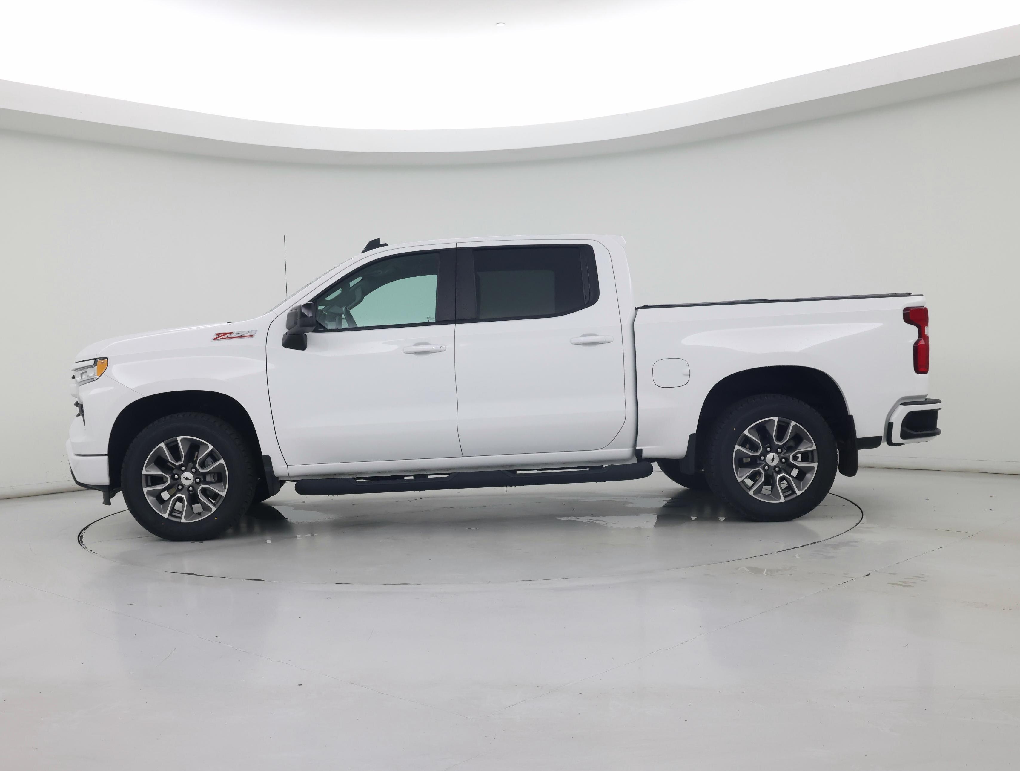 Thumbnail: 2022 Chevrolet Silverado 1500 - 3