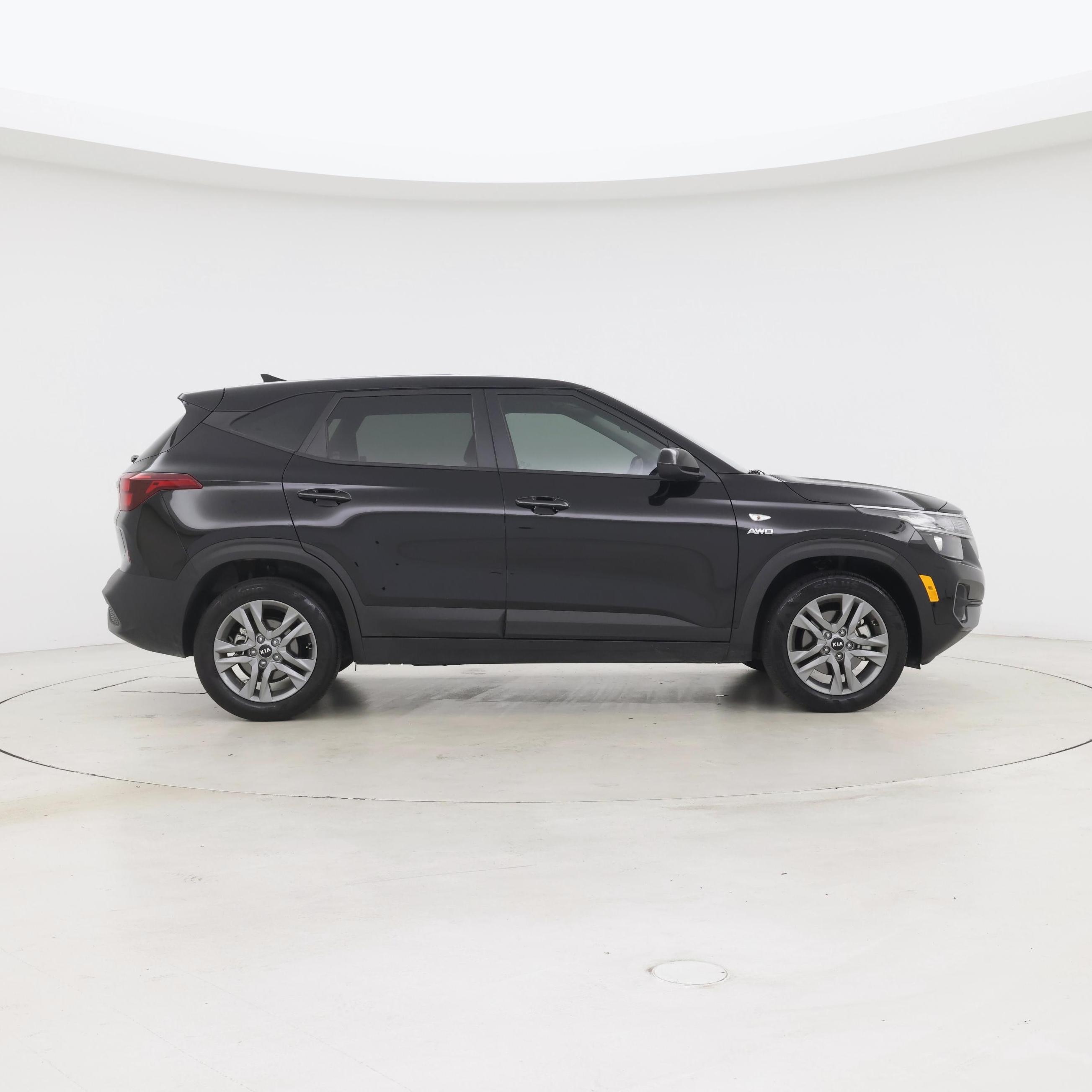 Thumbnail: 2021 Kia Seltos - 7