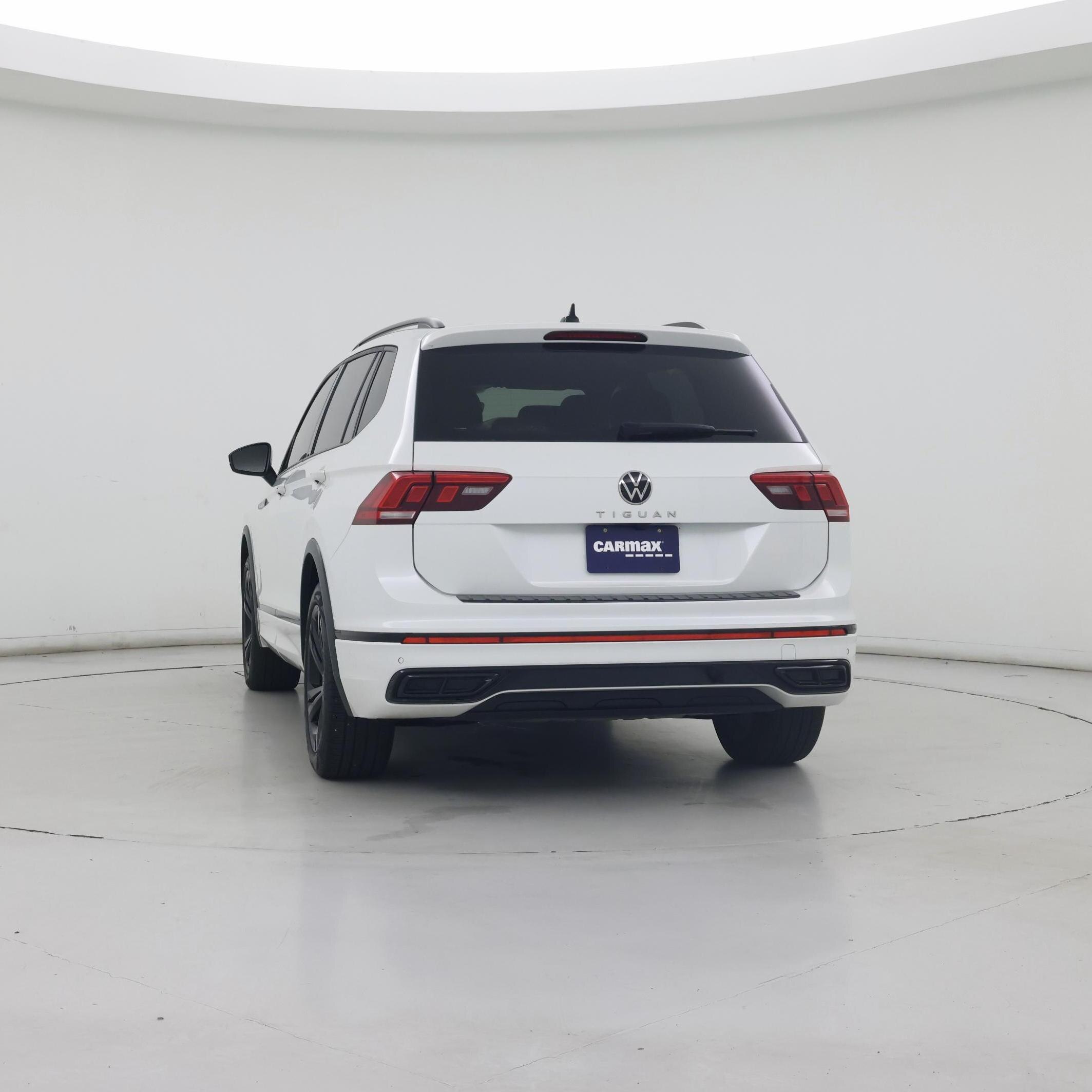 Thumbnail: 2024 Volkswagen Tiguan - 6