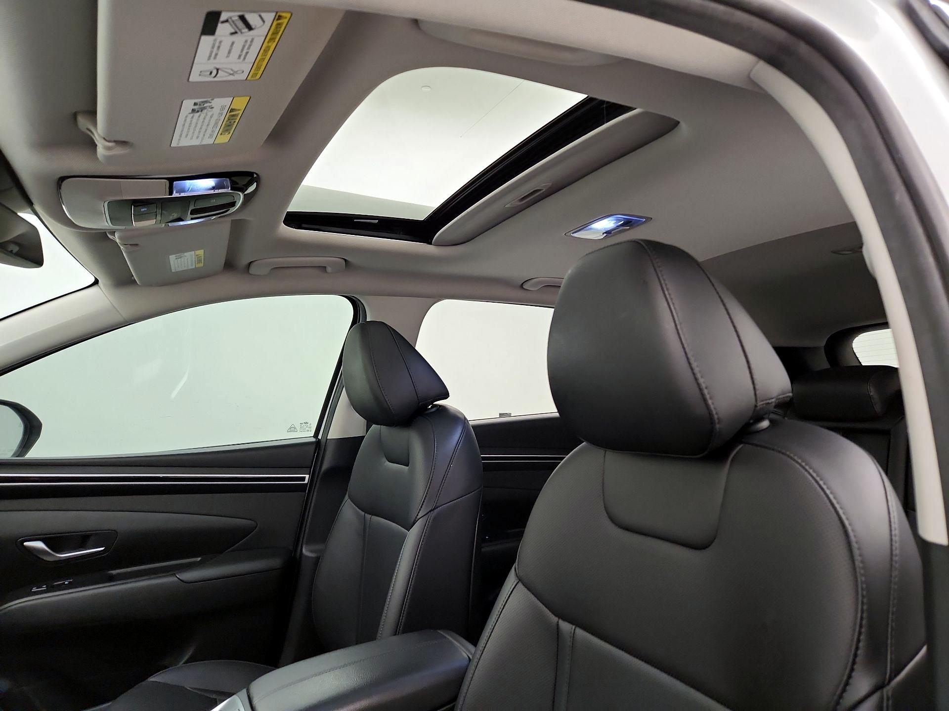Thumbnail: 2023 Hyundai Tucson - 19
