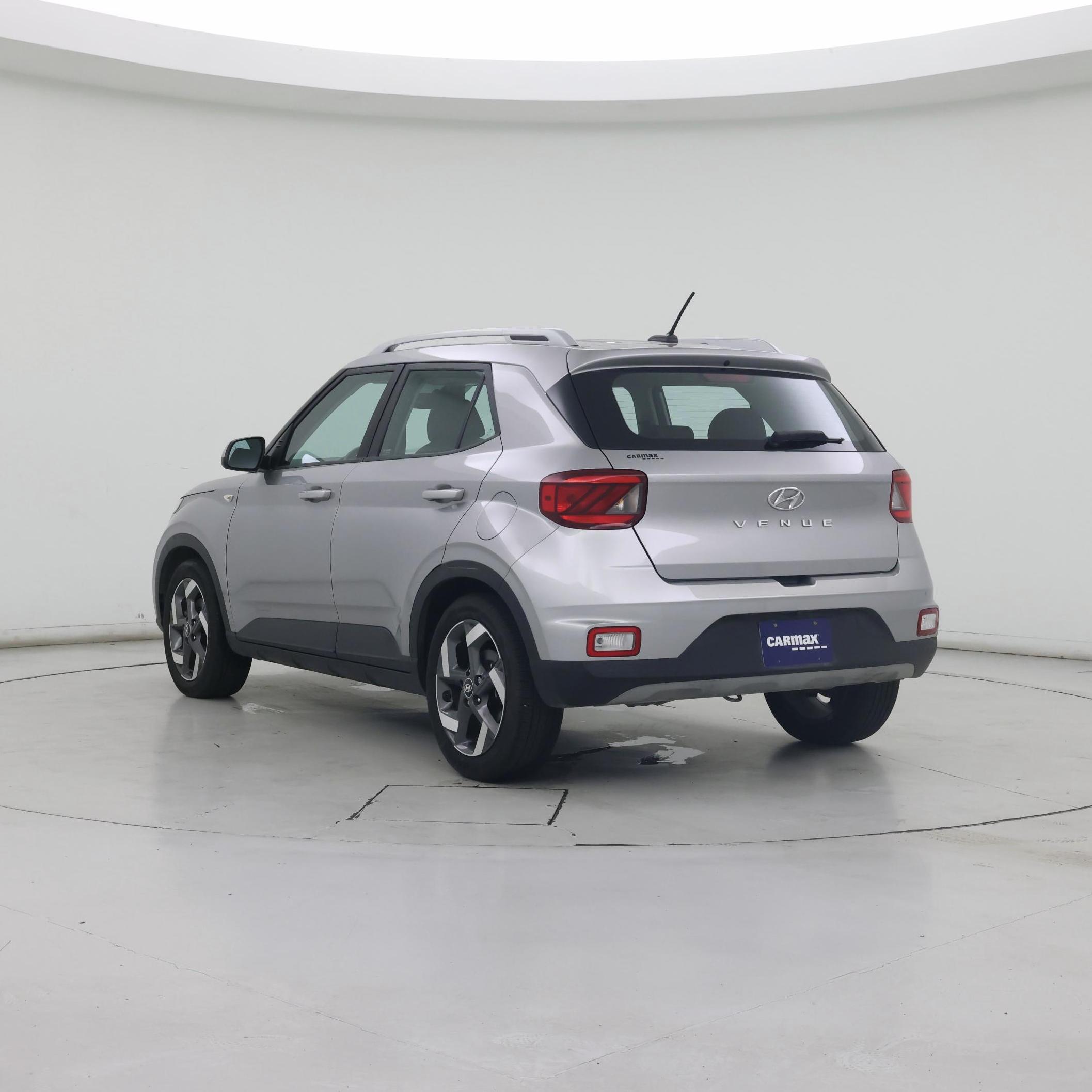 Thumbnail: 2023 Hyundai Venue - 2