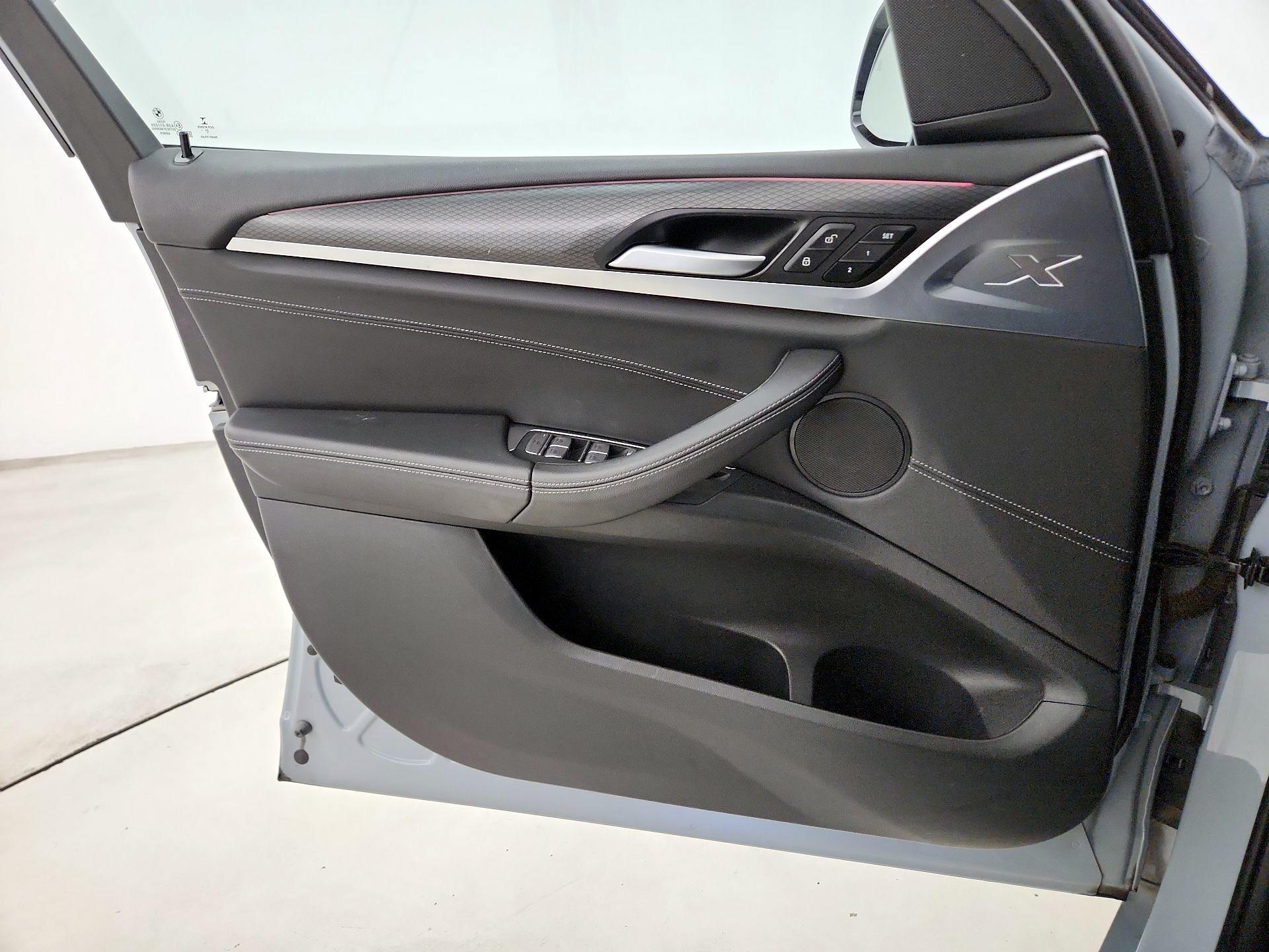Thumbnail: 2022 BMW X3 - 12