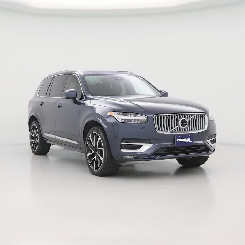 2023 Volvo XC90 B5 Plus