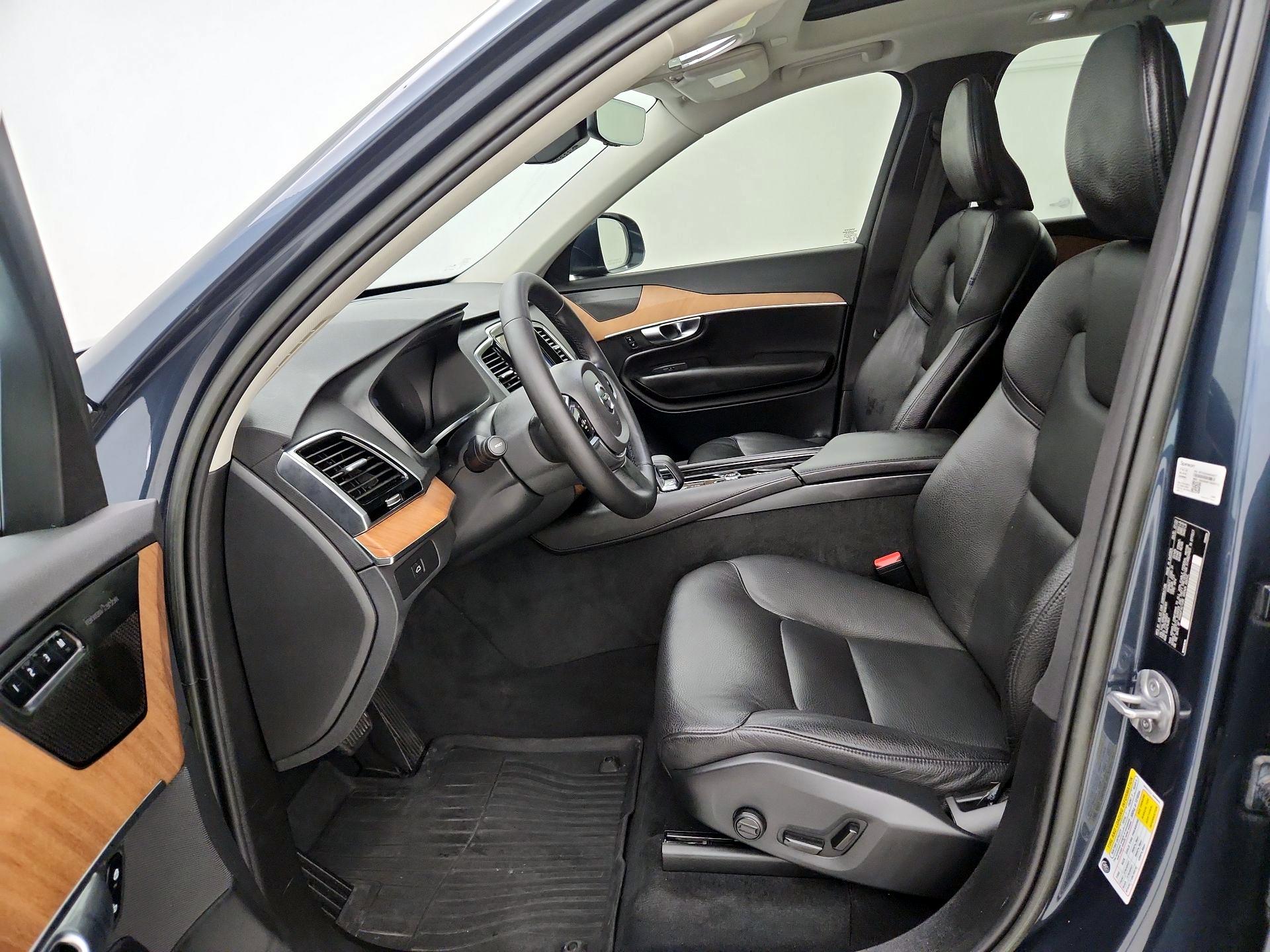 Thumbnail: 2023 Volvo XC90 - 11