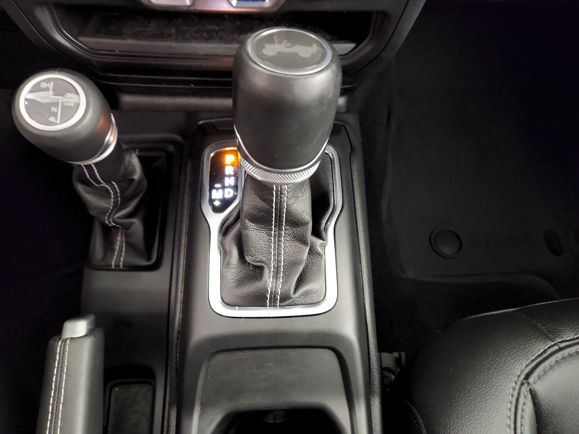 Thumbnail: 2023 Jeep Wrangler - 18