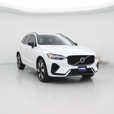 2023 Volvo XC60 Recharge PHEV T8 Plus Dark Theme