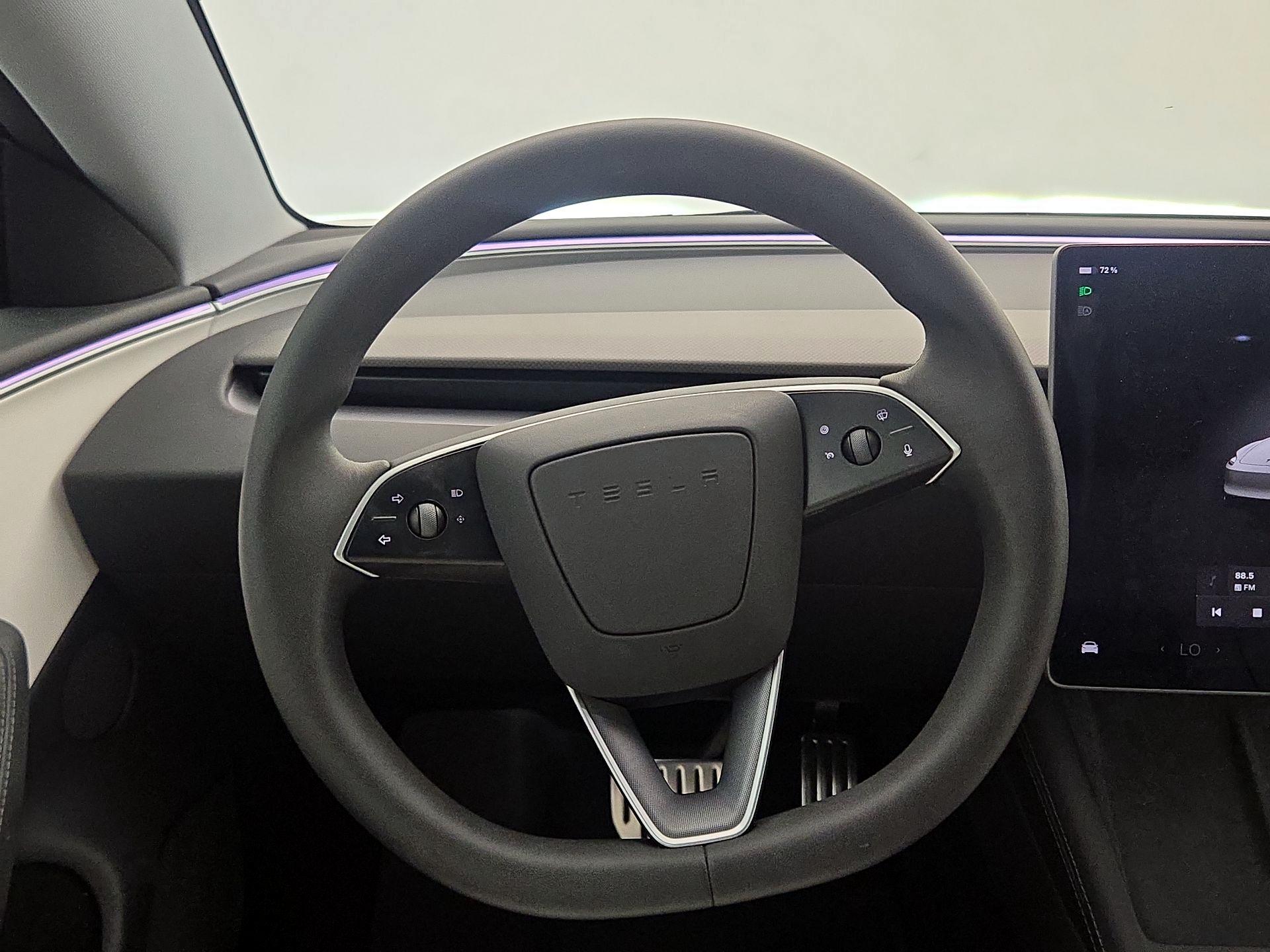 Thumbnail: 2024 Tesla Model 3 - 10