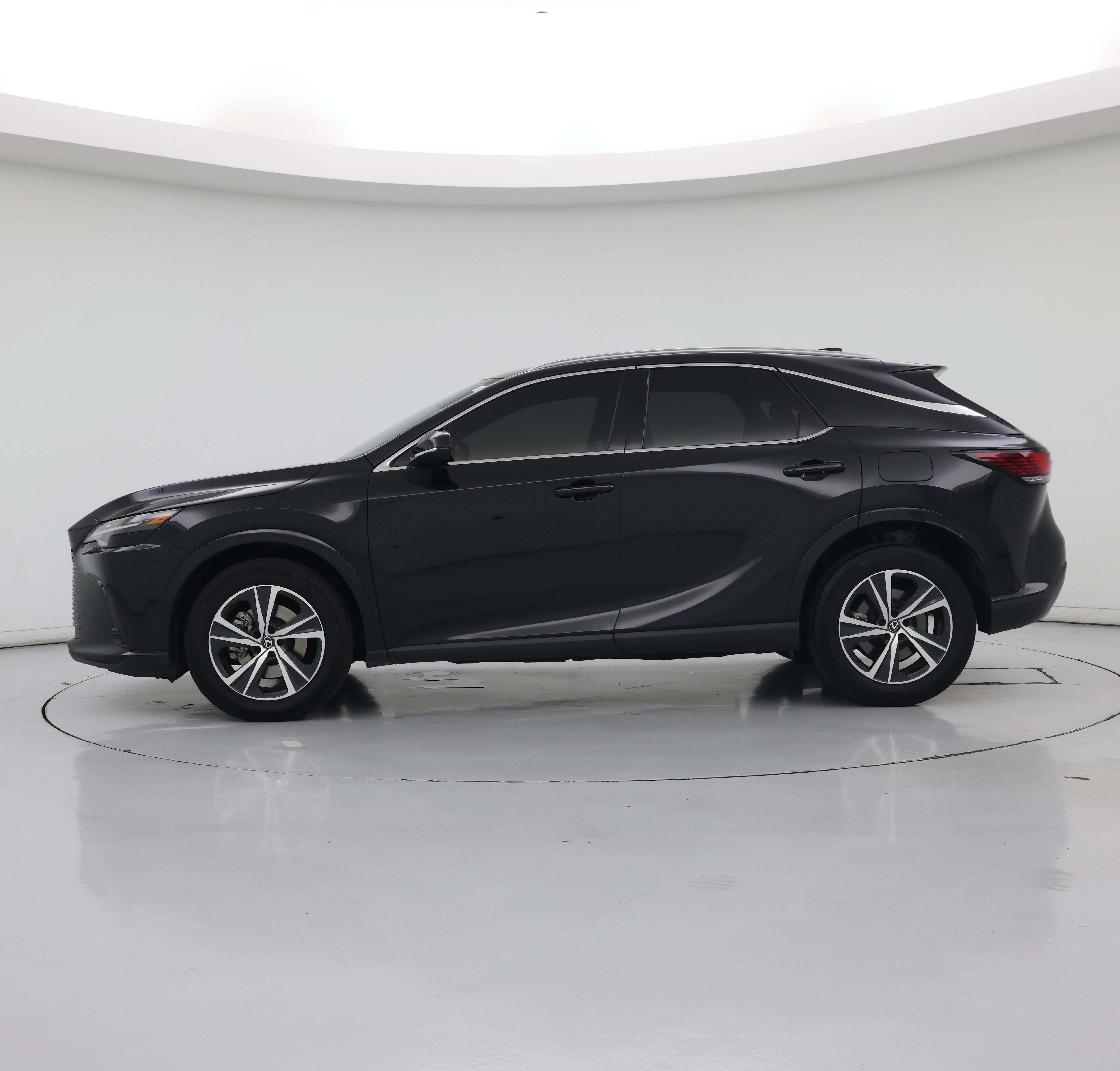 Thumbnail: 2024 Lexus RX - 3
