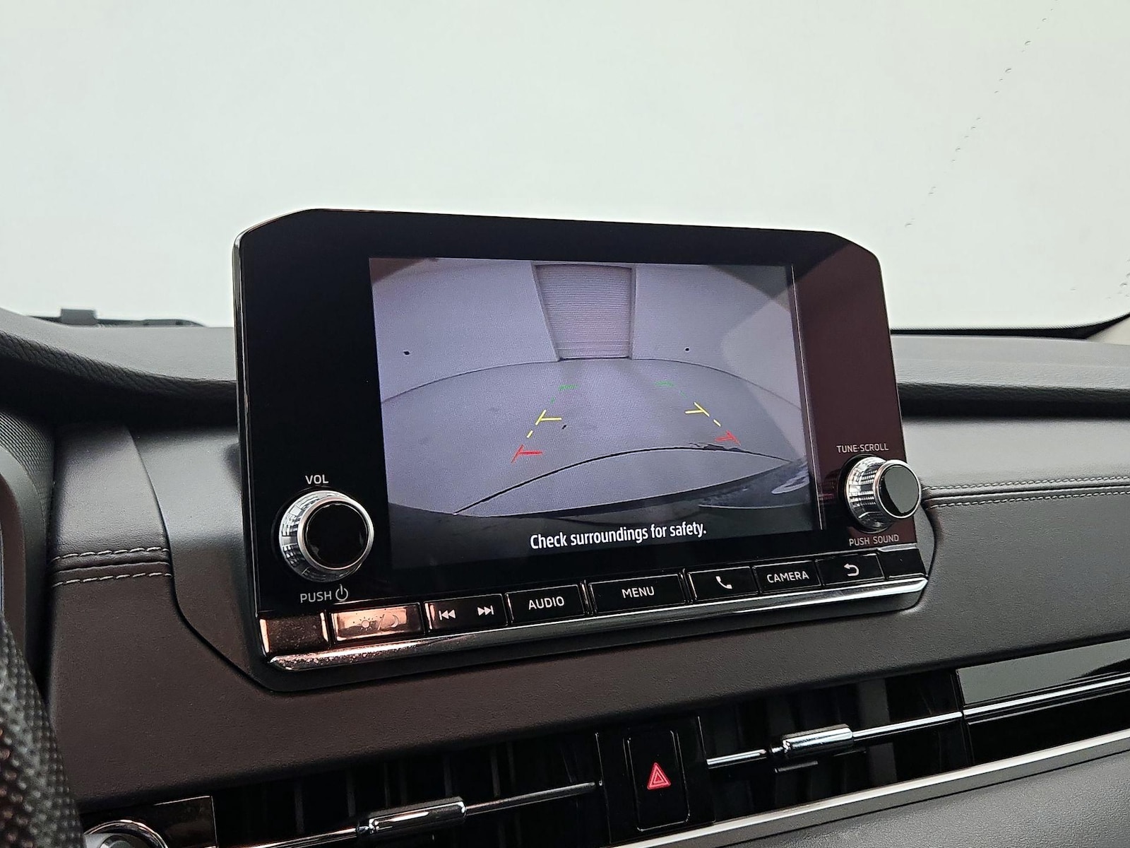 2025 Mitsubishi Outlander Plug-in Hybrid ES - Photo 15