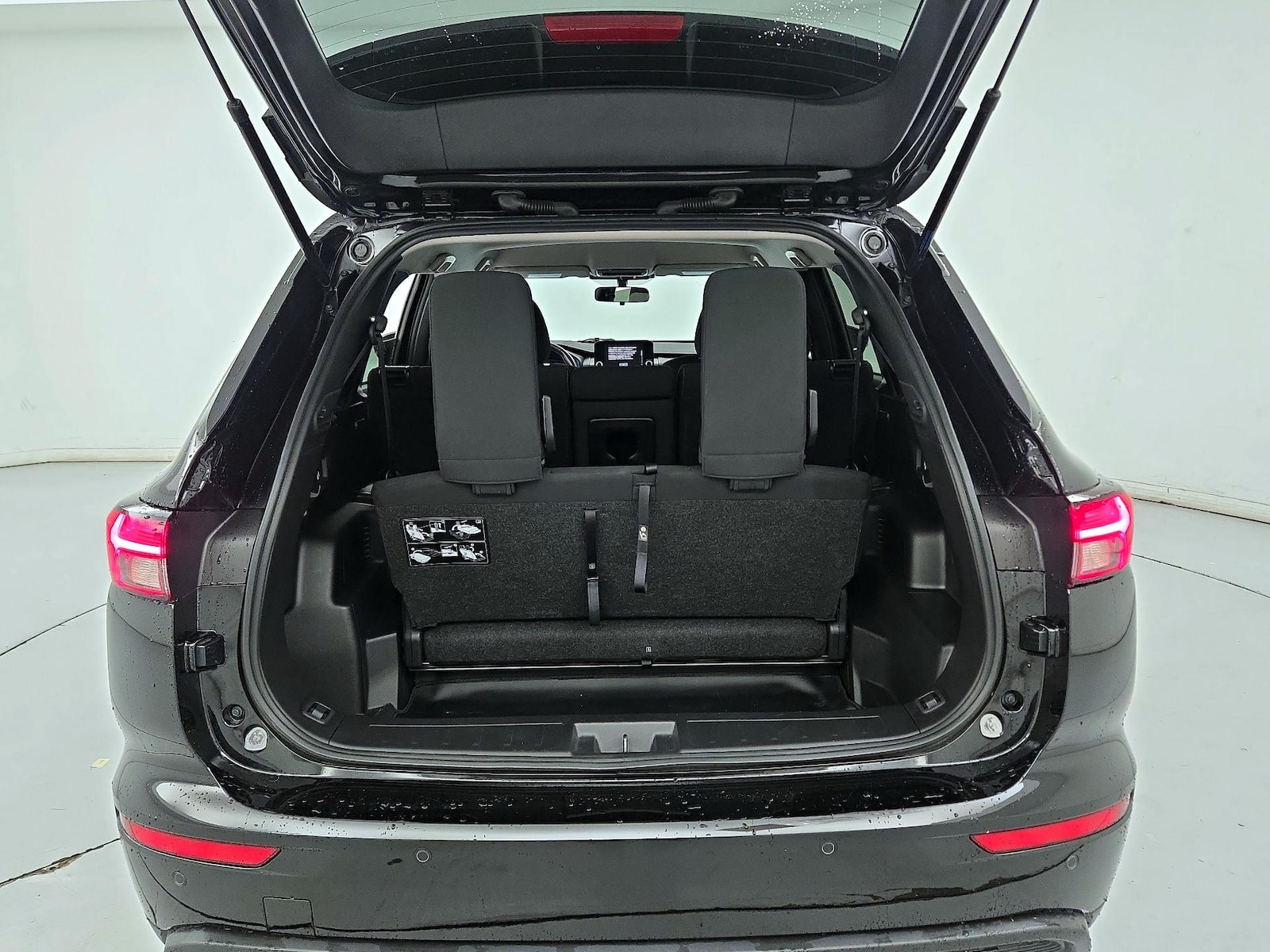 2025 Mitsubishi Outlander Plug-in Hybrid ES - Photo 22