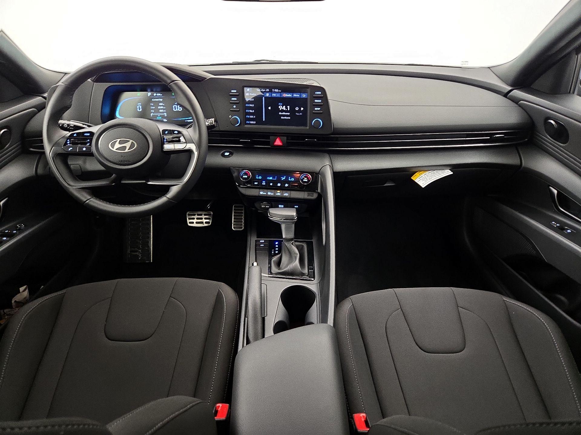 Thumbnail: 2025 Hyundai Elantra - 9