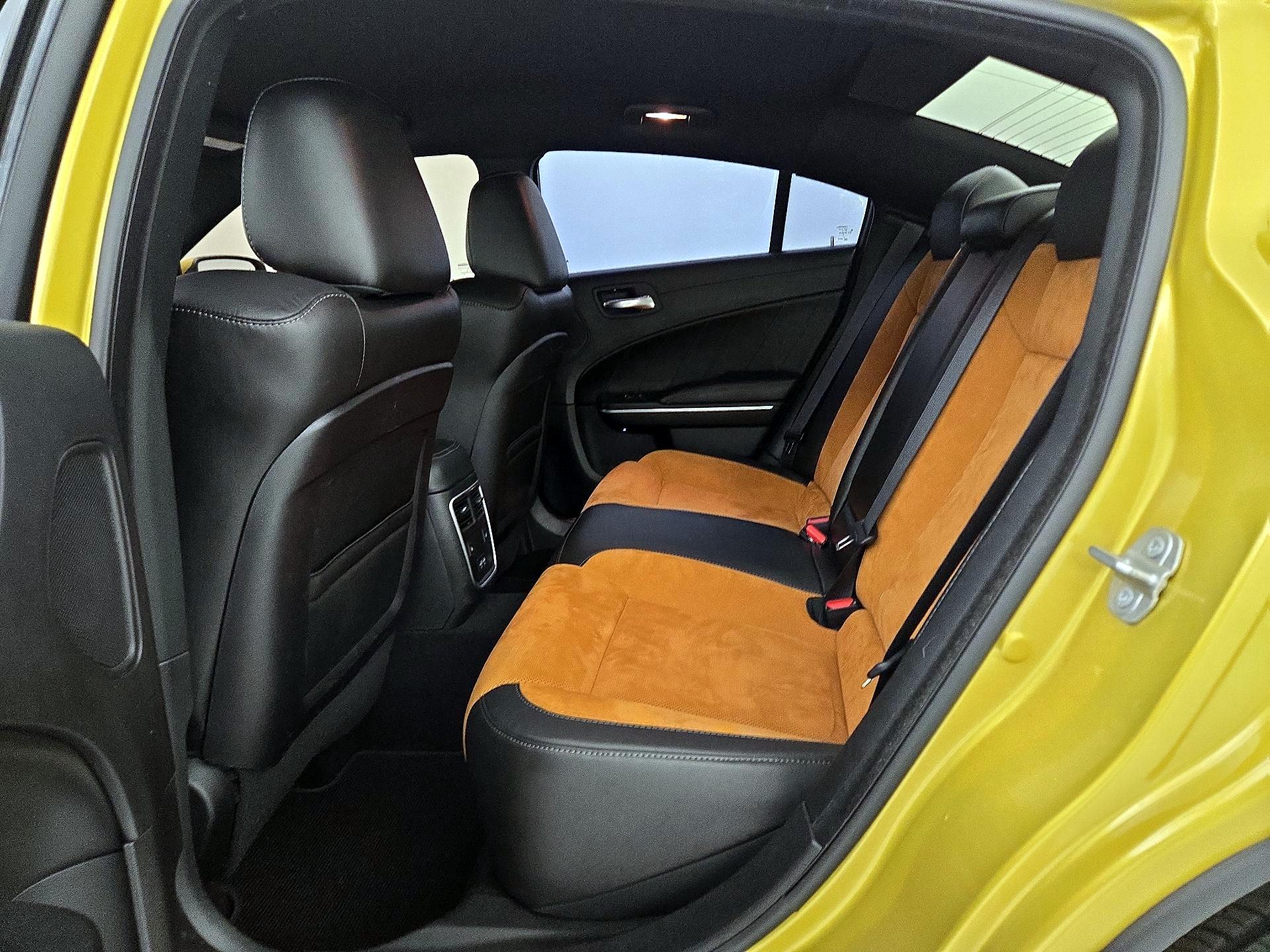 Thumbnail: 2021 Dodge Charger - 20