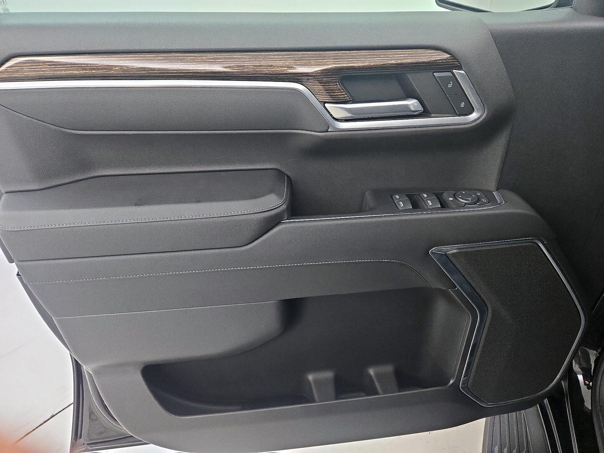 Thumbnail: 2023 GMC Sierra 1500 - 12