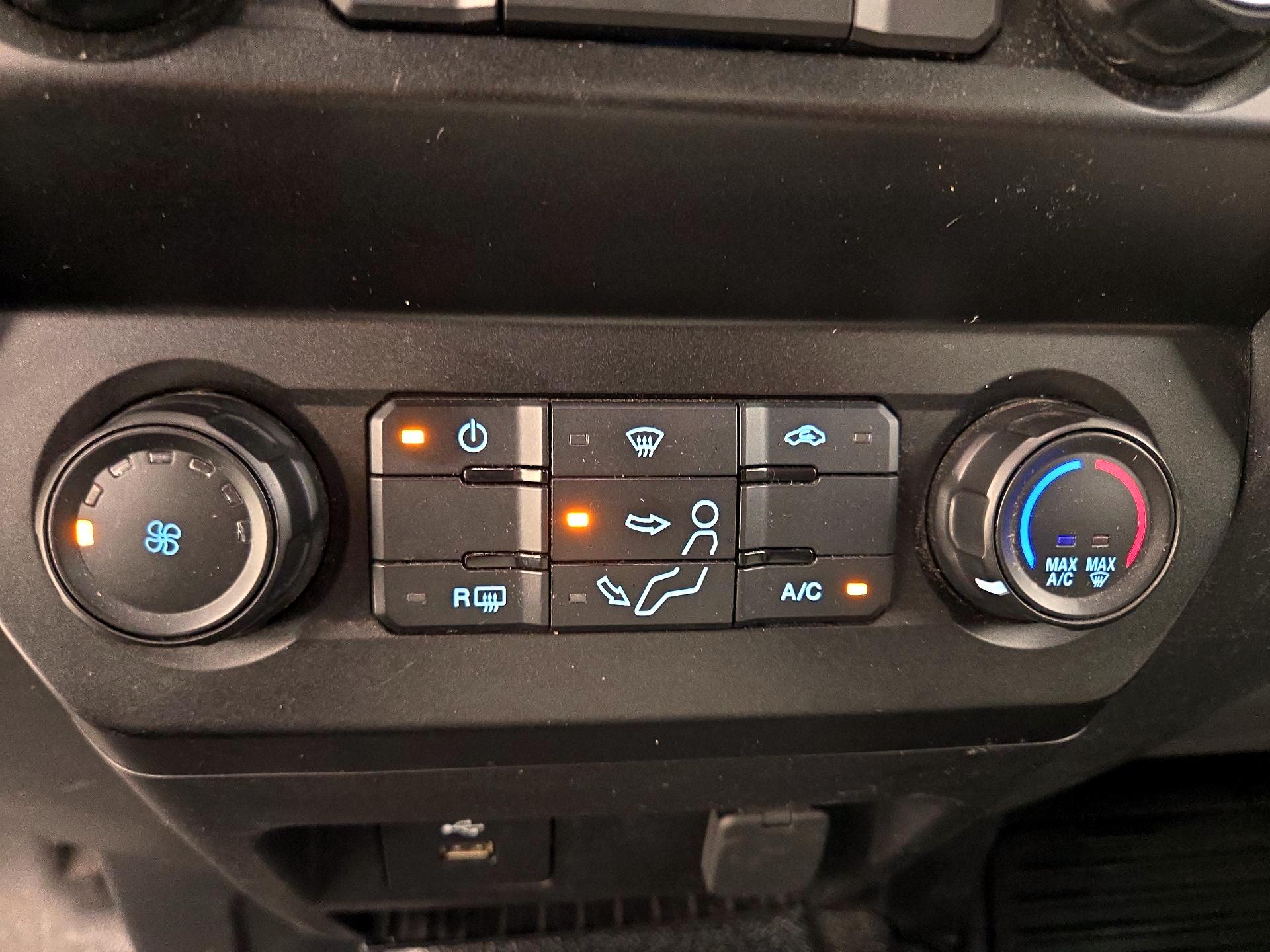 Thumbnail: 2021 Ford F-250 - 16