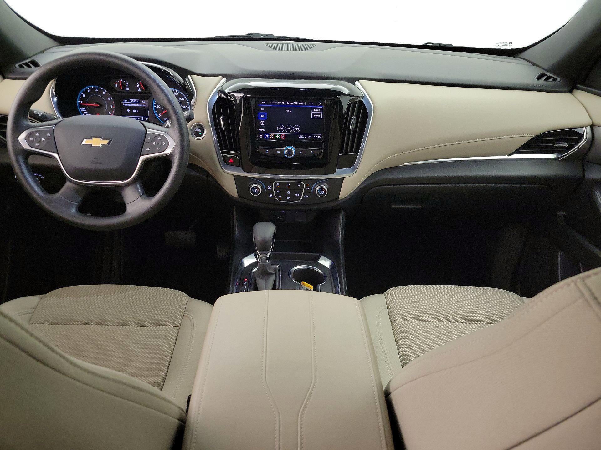 Thumbnail: 2023 Chevrolet Traverse - 9