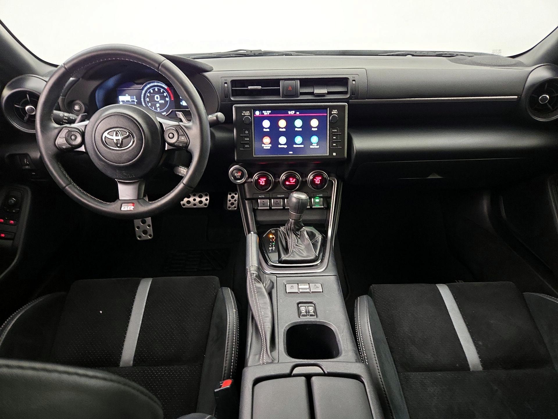 Thumbnail: 2023 Toyota GR86 - 9