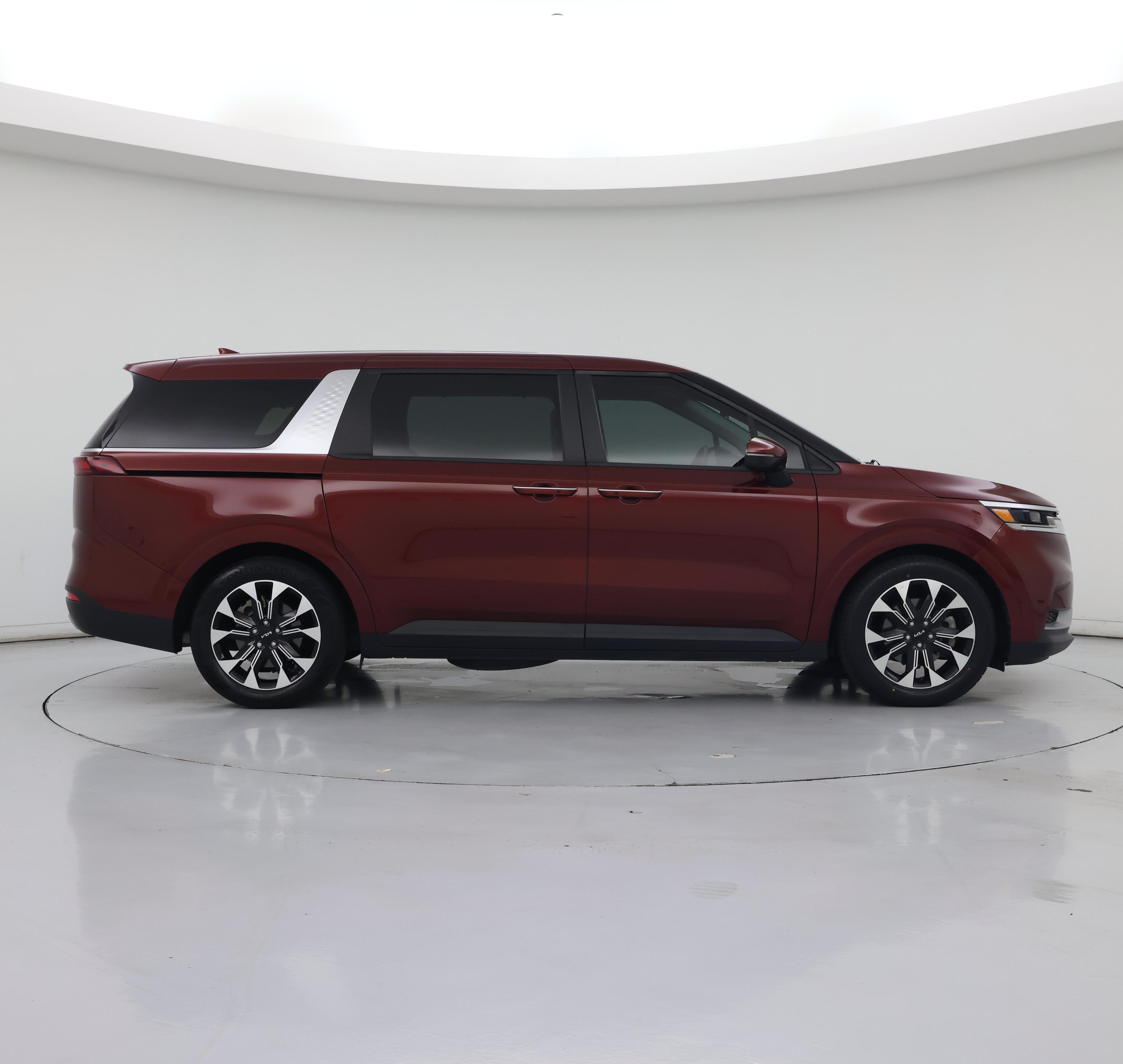Thumbnail: 2023 Kia Carnival - 7