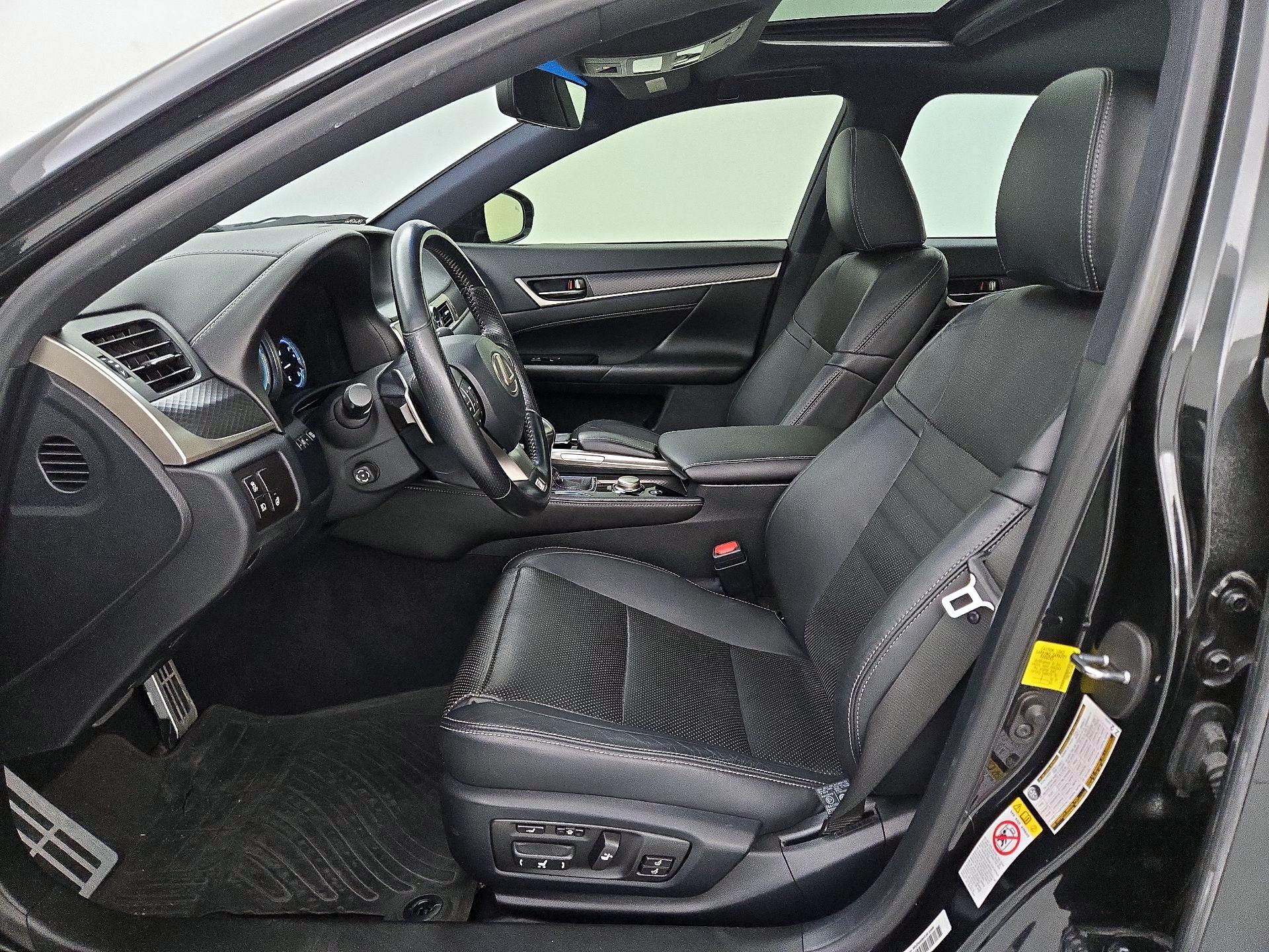 Thumbnail: 2016 Lexus GS - 11