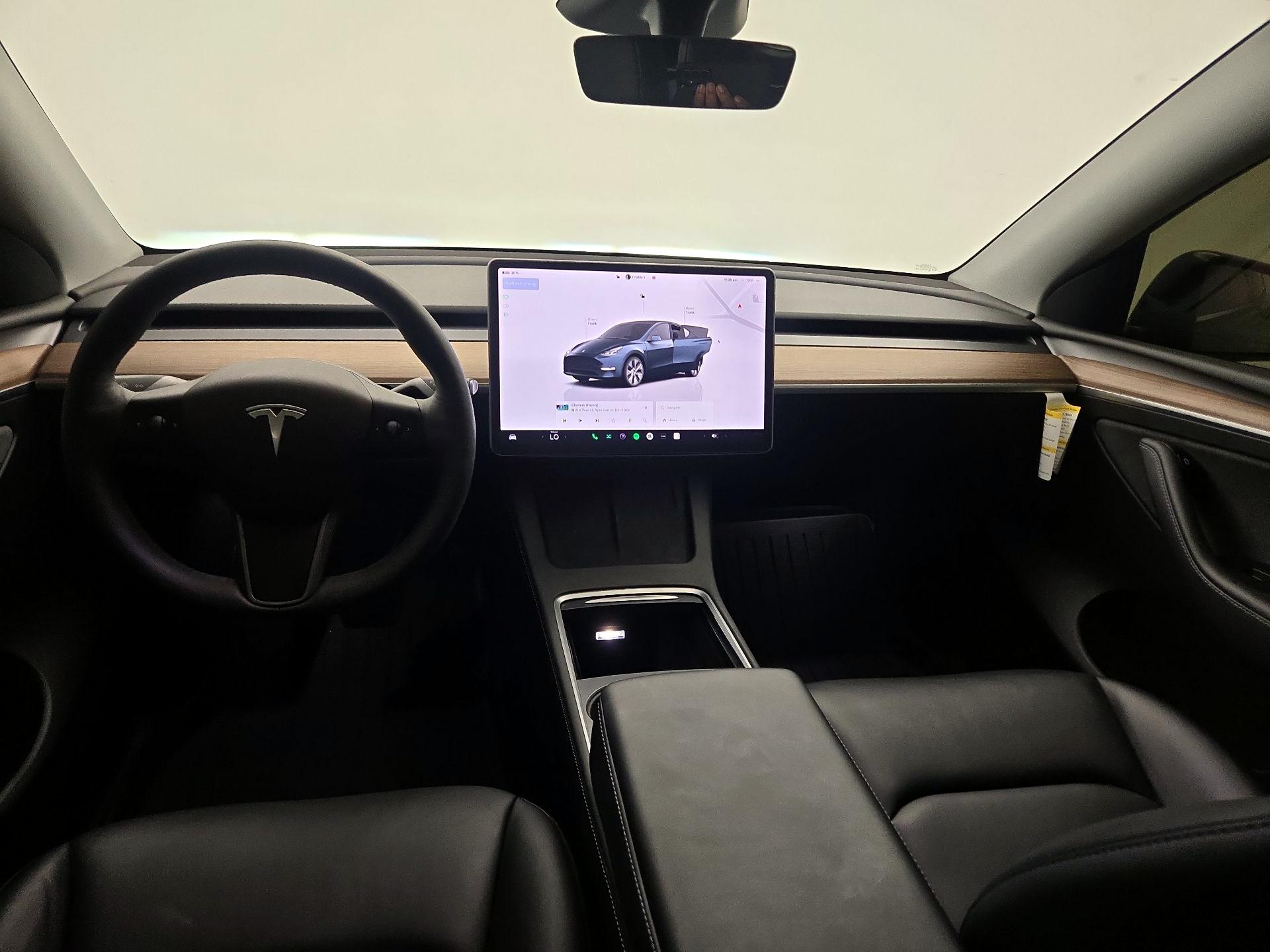 Thumbnail: 2024 Tesla Model Y - 9
