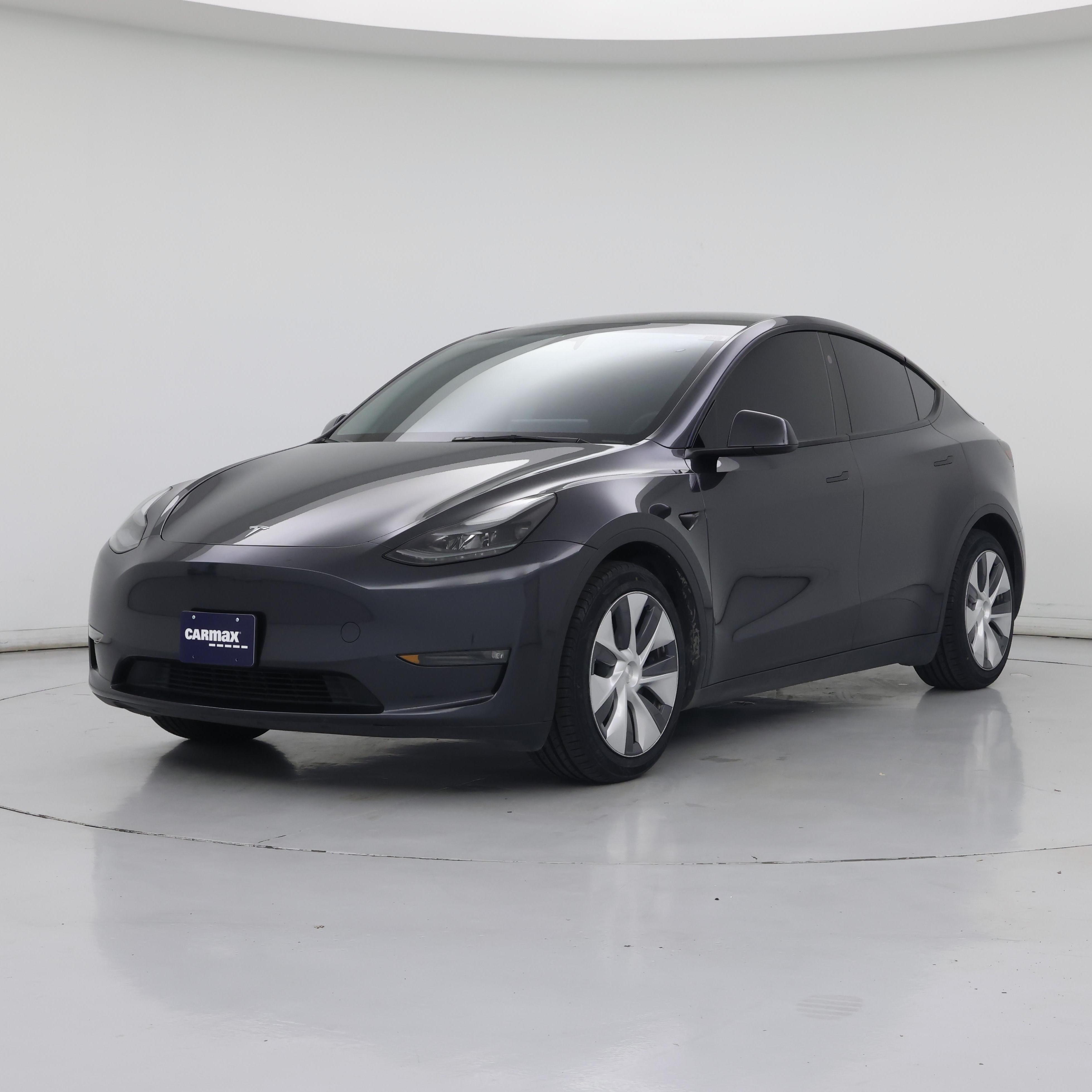 Thumbnail: 2024 Tesla Model Y - 4