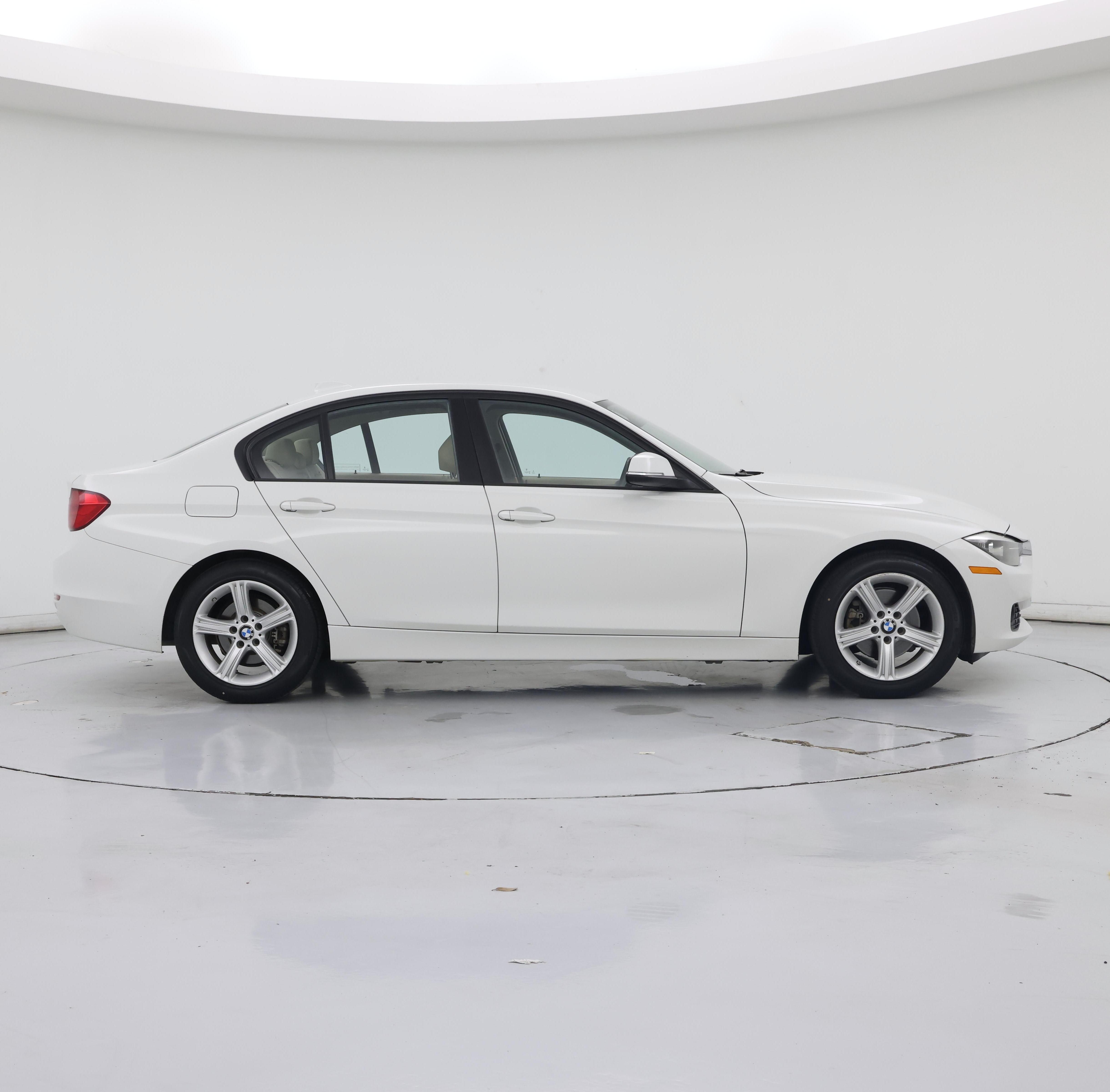 Thumbnail: 2015 BMW 3 Series - 7