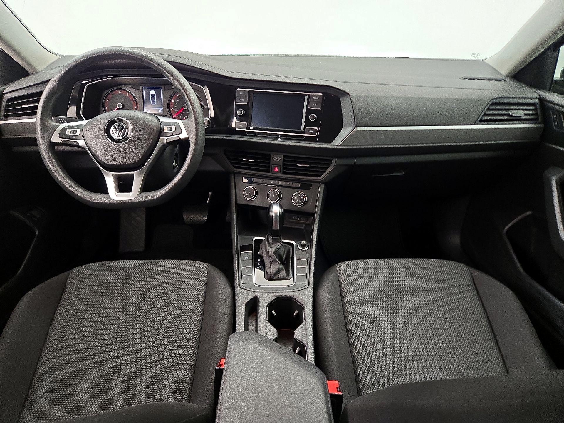 Thumbnail: 2021 Volkswagen Jetta - 9