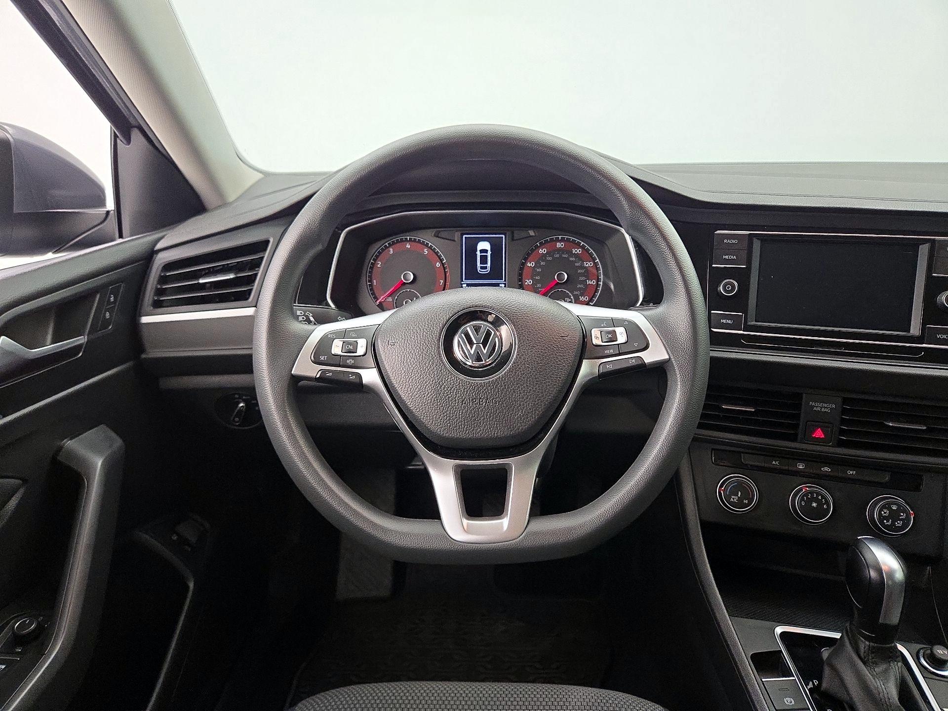 Thumbnail: 2021 Volkswagen Jetta - 10