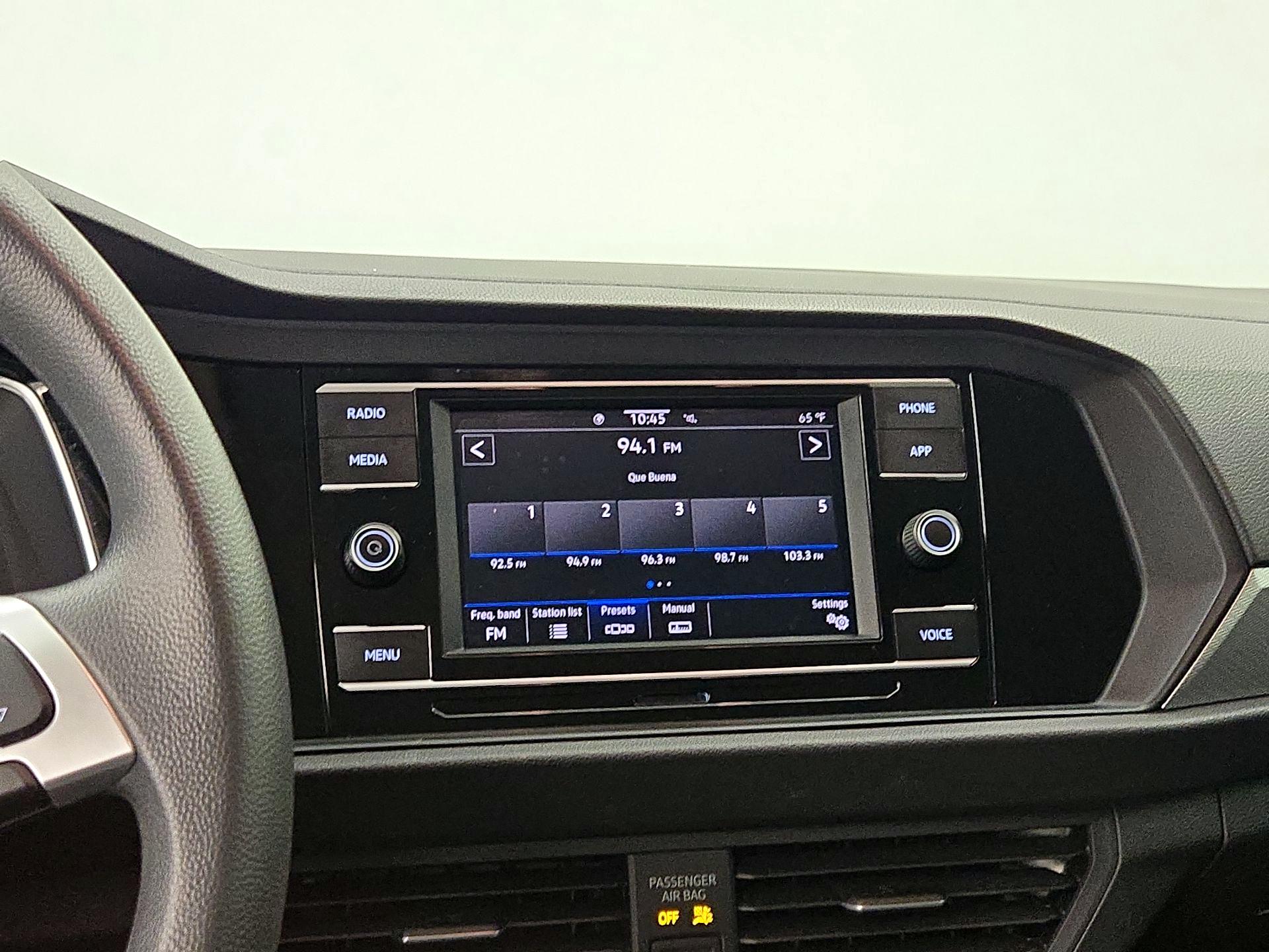 Thumbnail: 2021 Volkswagen Jetta - 15