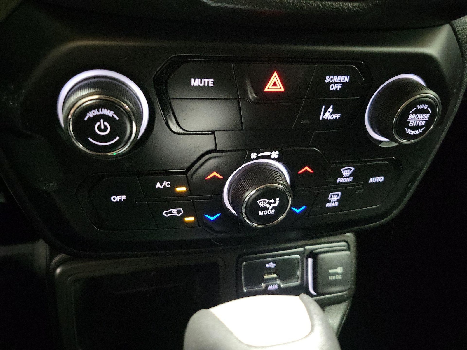 2021 Jeep Renegade Latitude - Photo 17