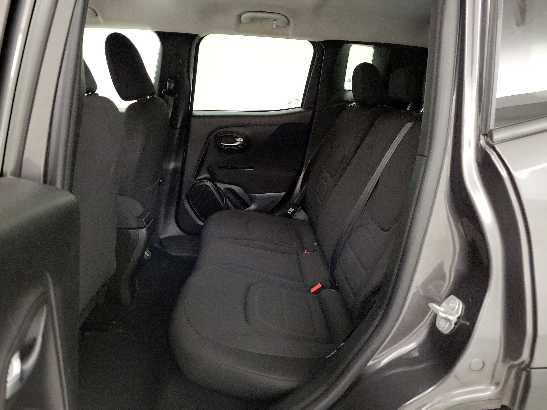 Thumbnail: 2021 Jeep Renegade - 18