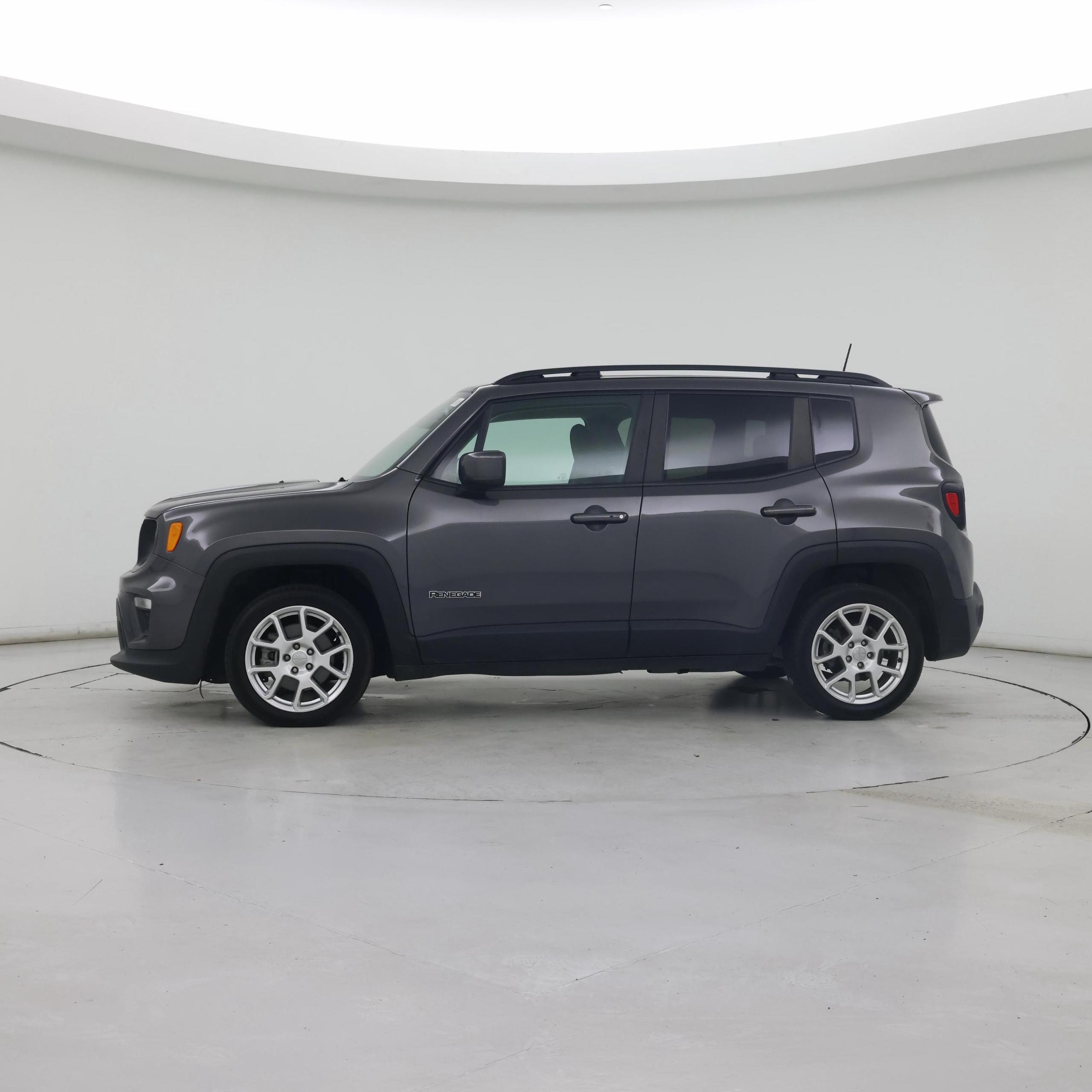 Thumbnail: 2021 Jeep Renegade - 3