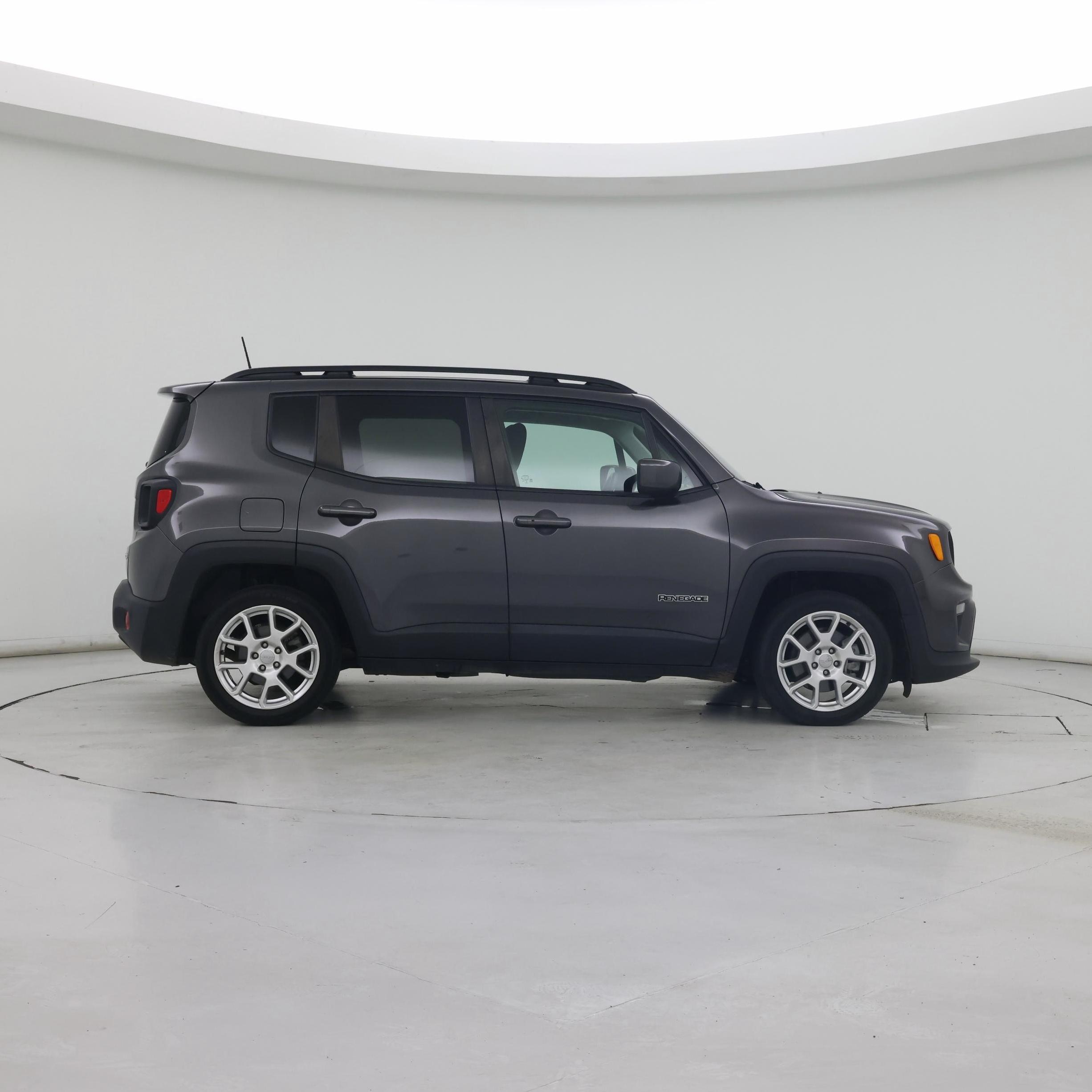 Thumbnail: 2021 Jeep Renegade - 7