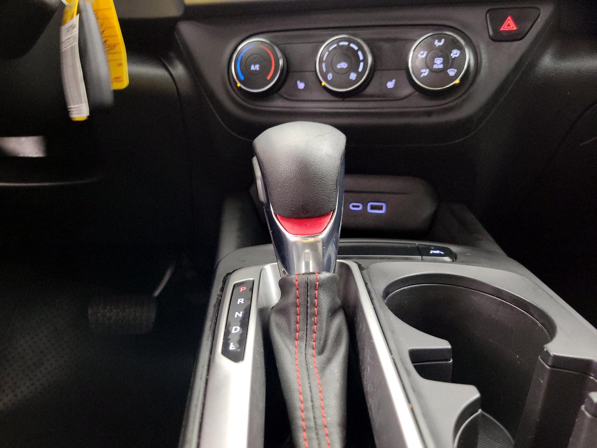 Thumbnail: 2025 Chevrolet Trax - 17
