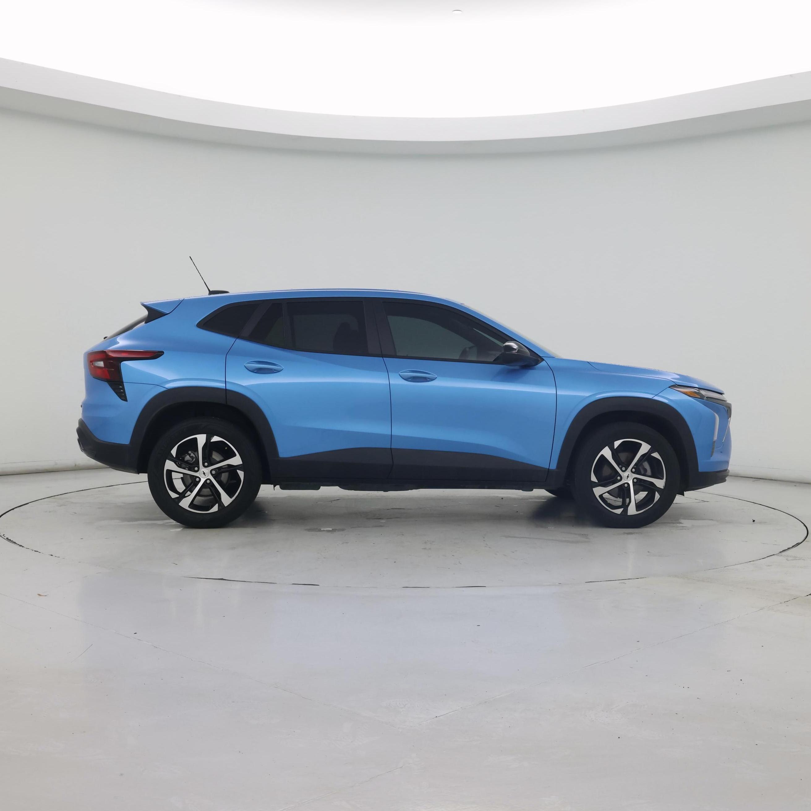 Thumbnail: 2025 Chevrolet Trax - 7