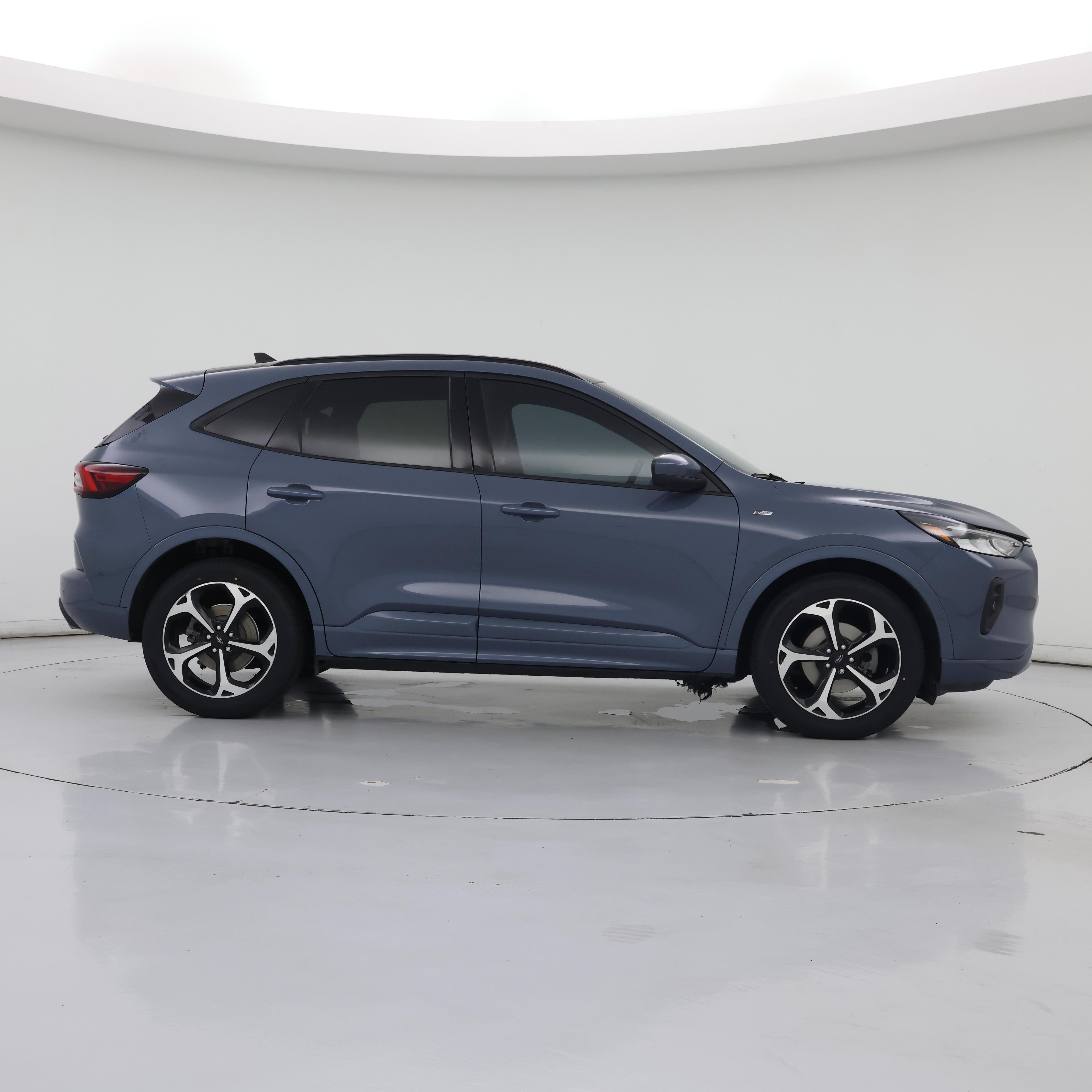 Thumbnail: 2023 Ford Escape - 7