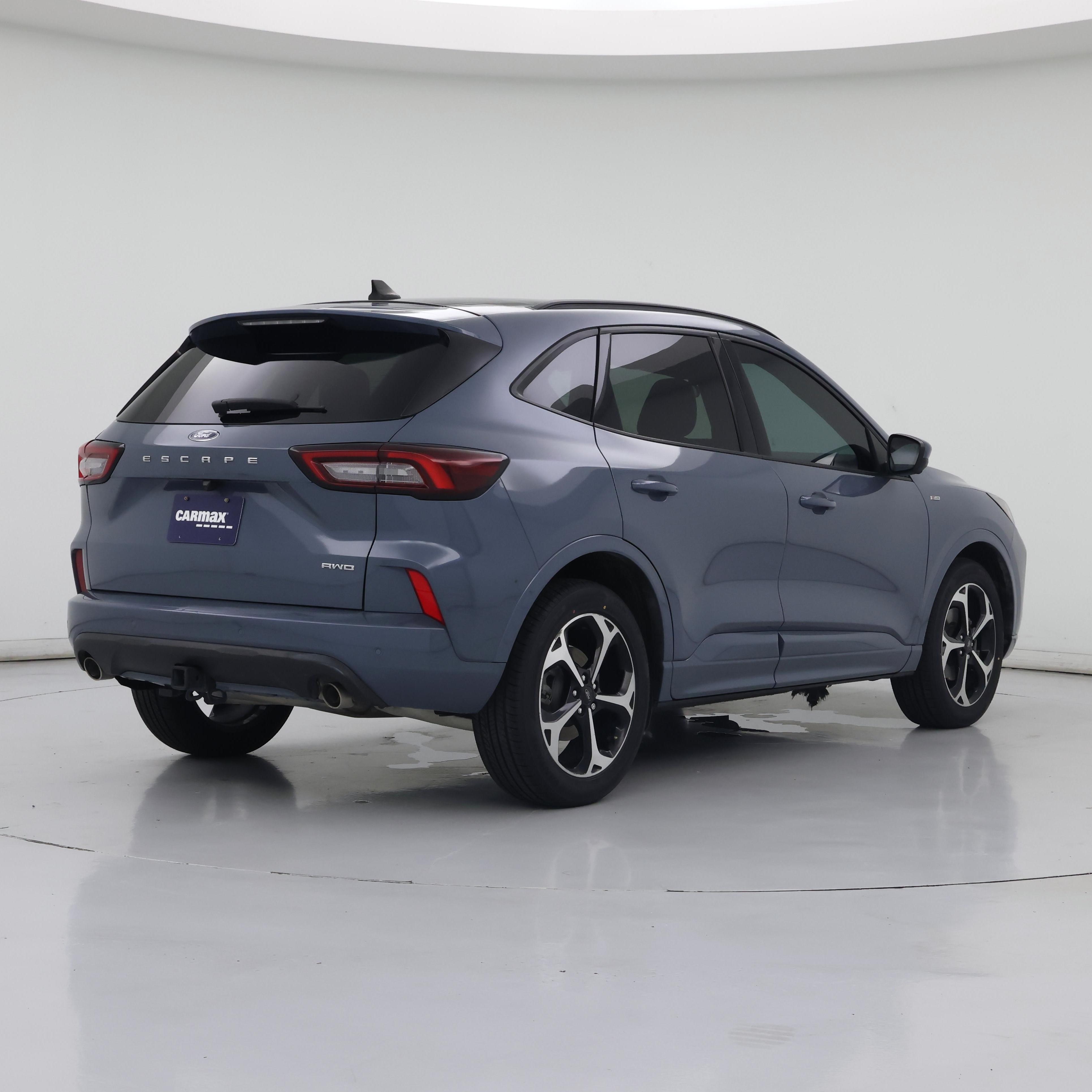 Thumbnail: 2023 Ford Escape - 8