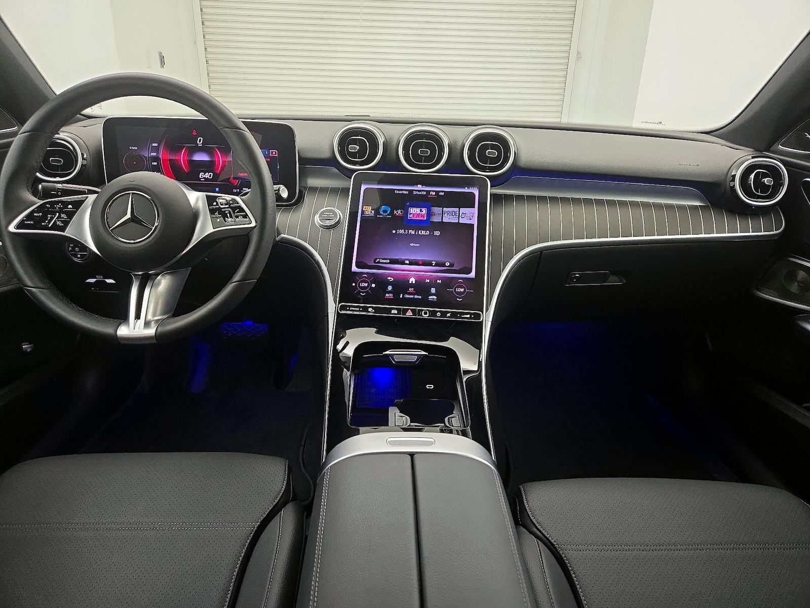 2024 Mercedes-Benz C-Class Sedan C 300 - Photo 10