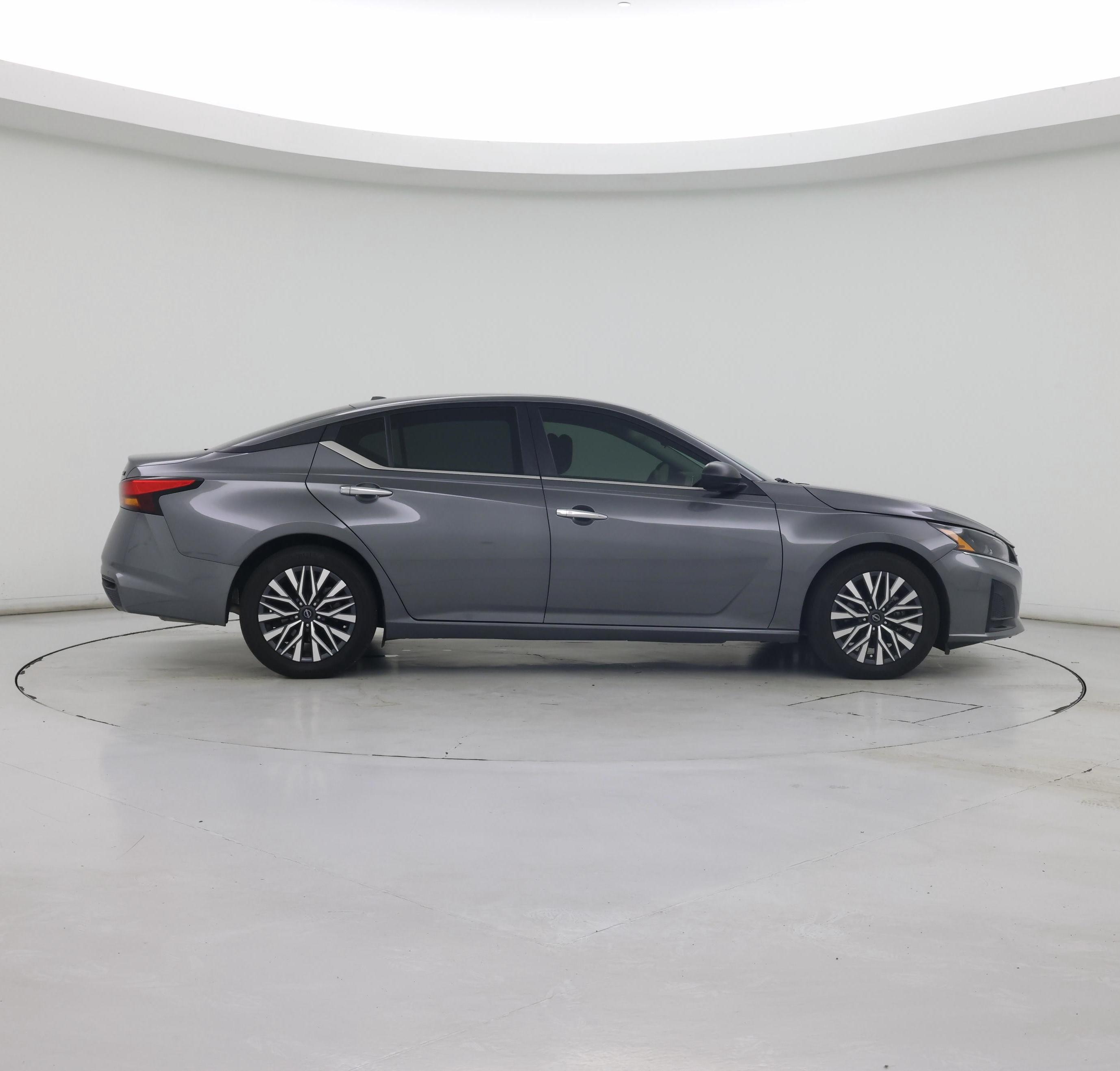 Thumbnail: 2024 Nissan Altima - 7