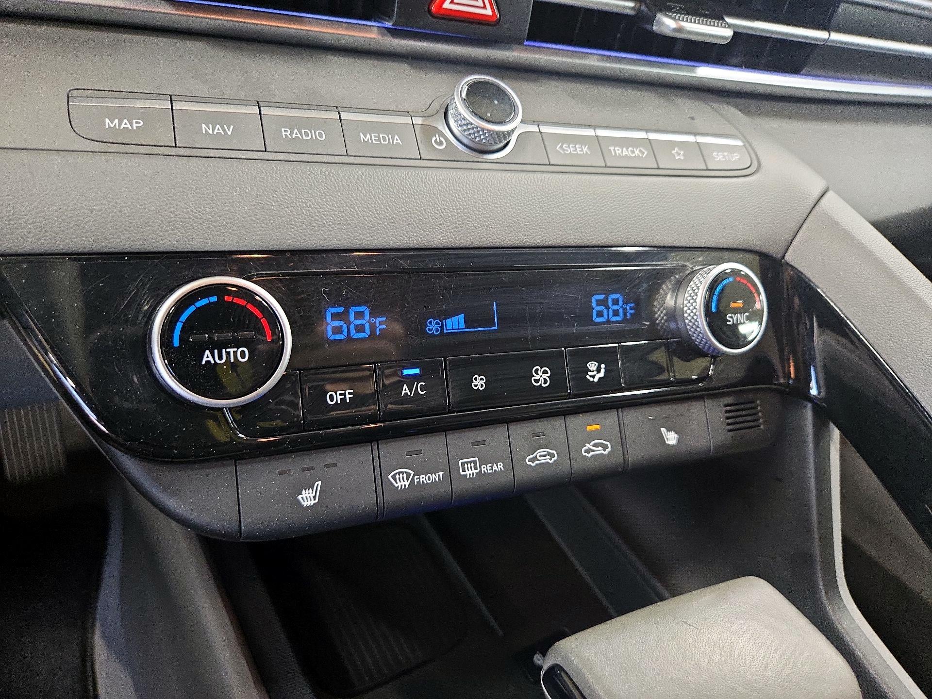 Thumbnail: 2025 Hyundai Elantra - 15