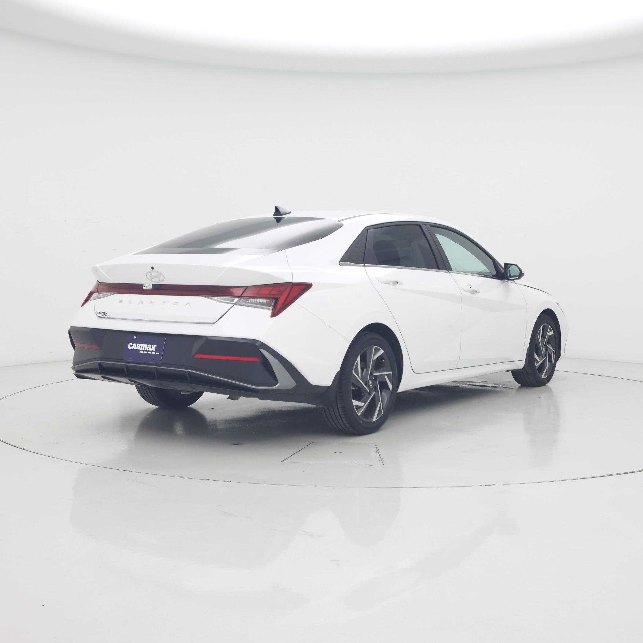 Thumbnail: 2025 Hyundai Elantra - 8