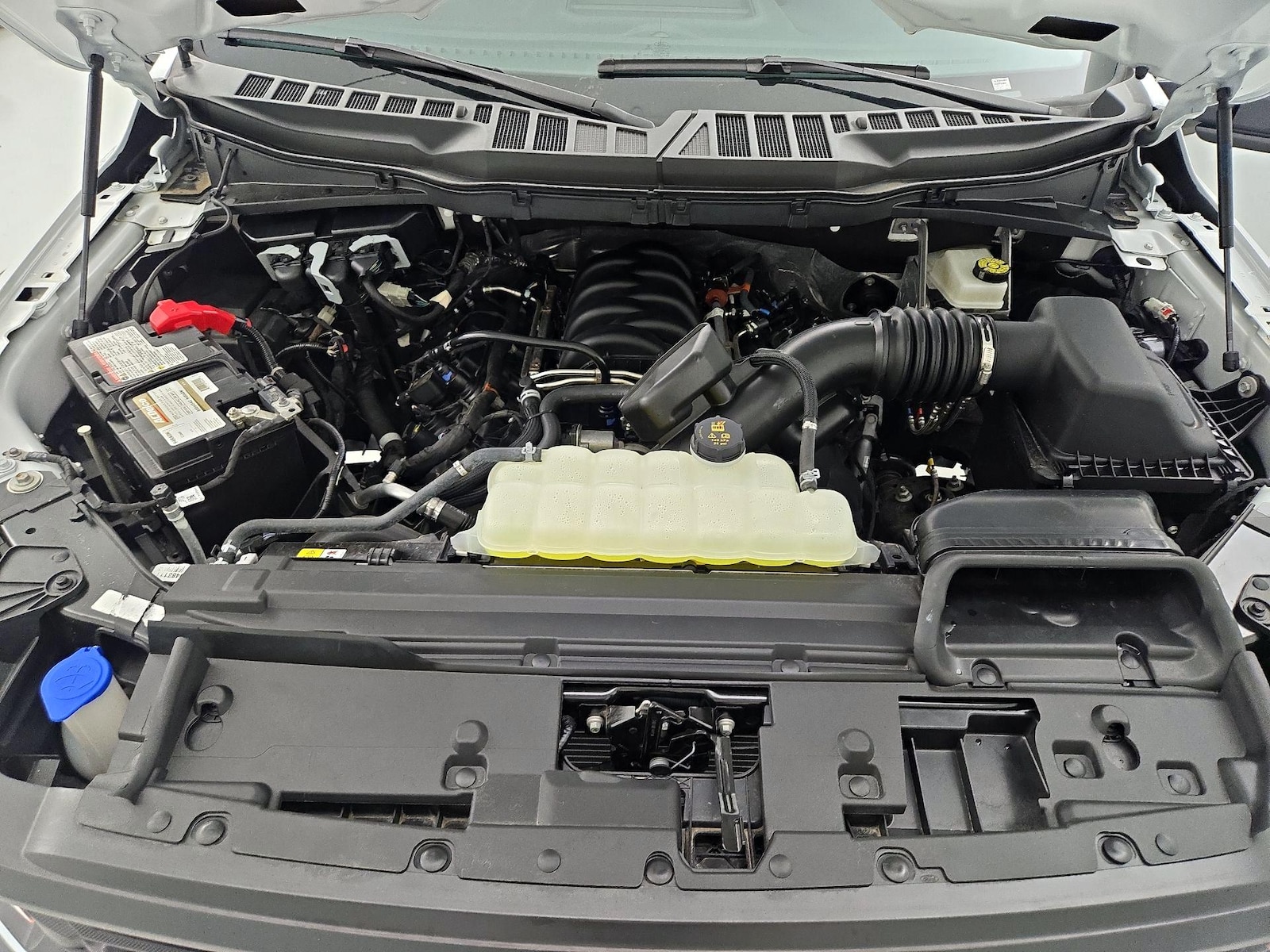2025 Ford F-150 XL - Photo 21
